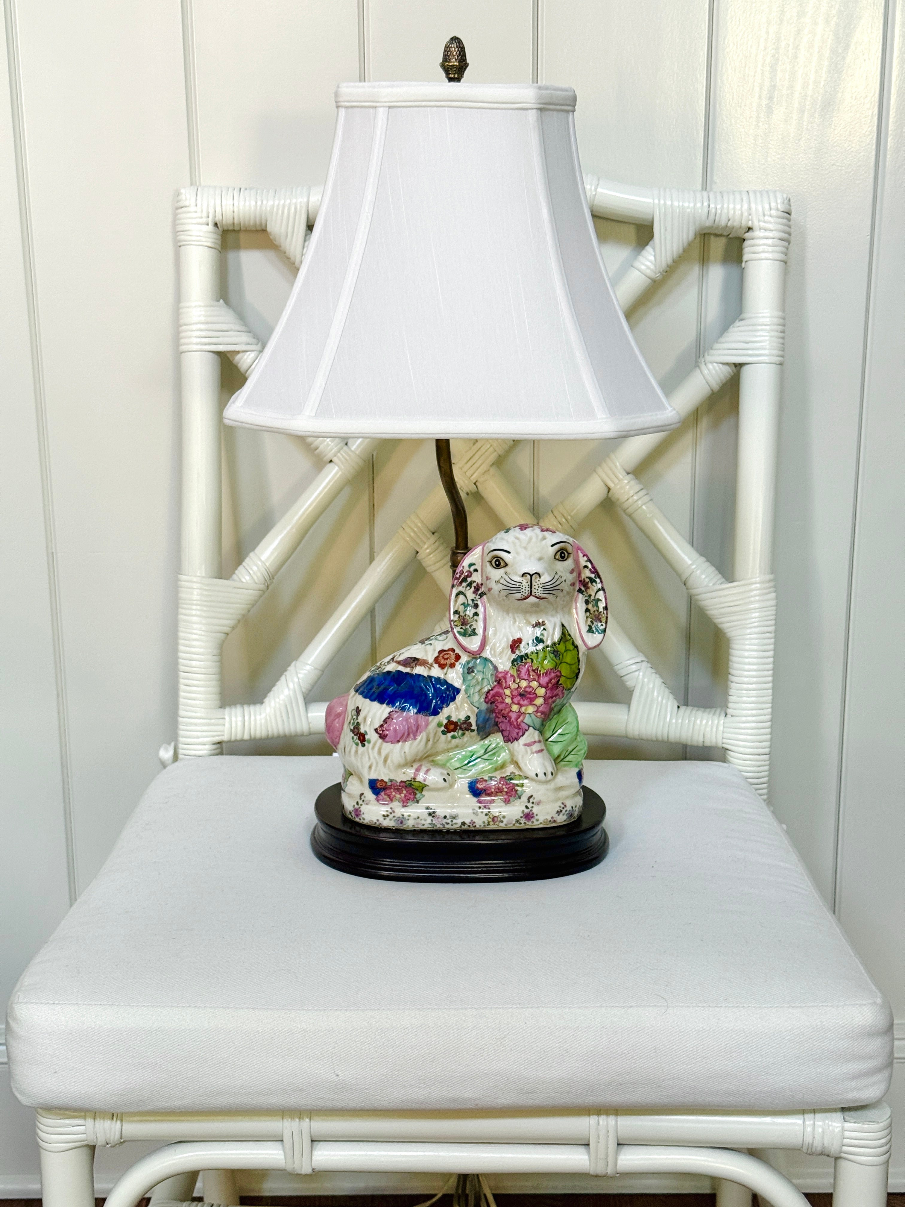 Tobacco Leaf porcelain bunny lamp