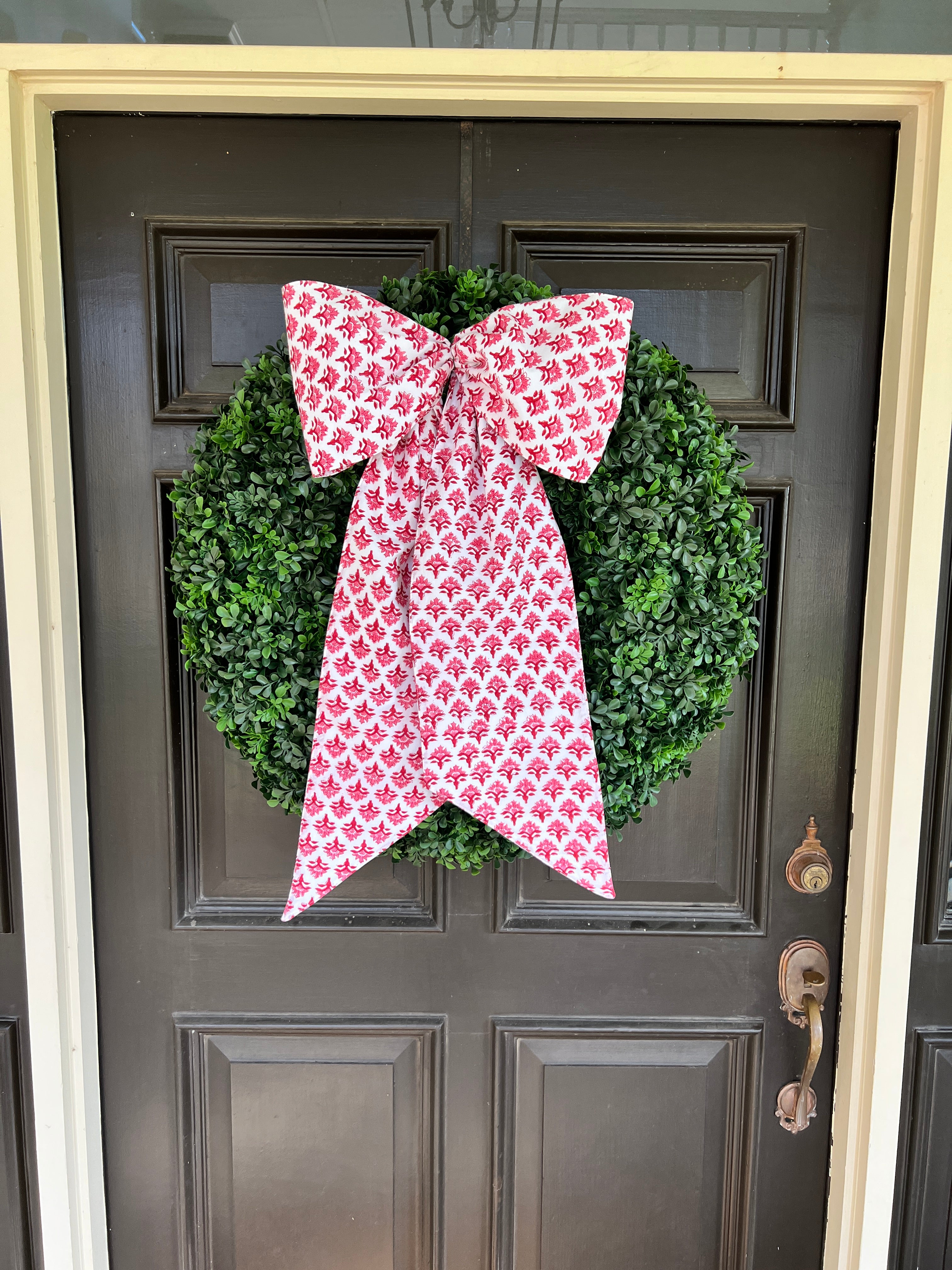 Red block print wreath sash