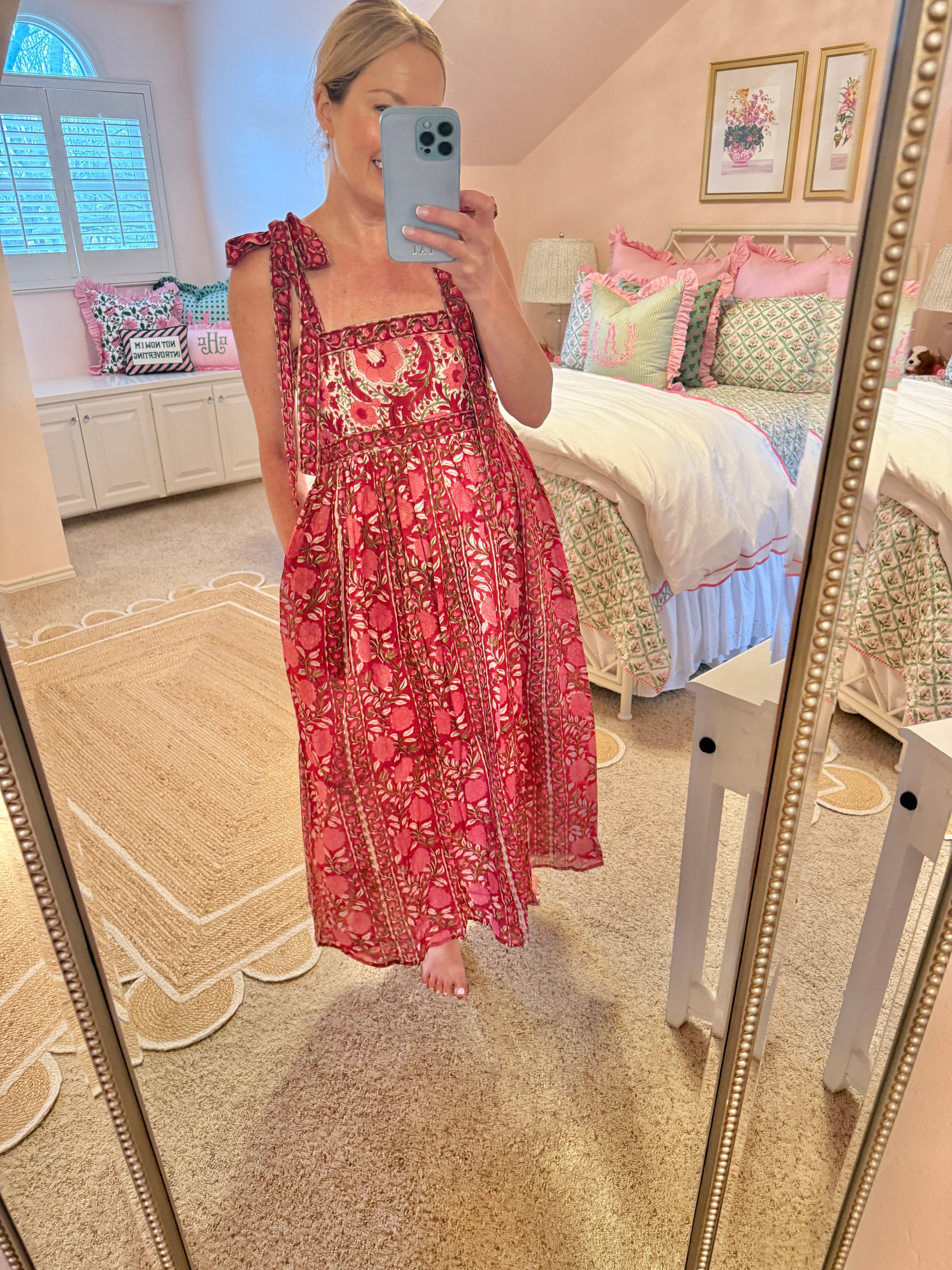 Lottie dress with tie shoulders in red and pink