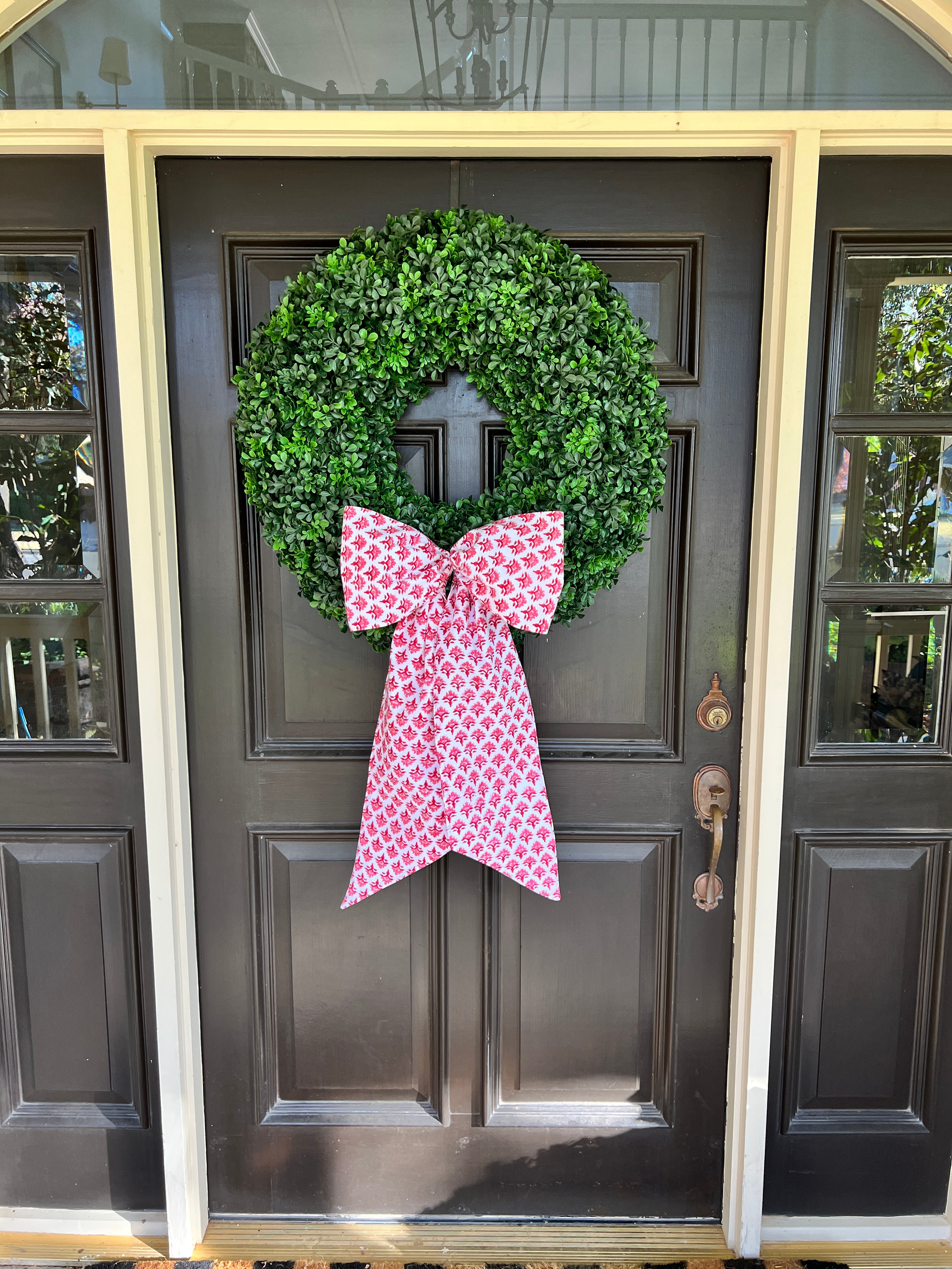 Red block print wreath sash