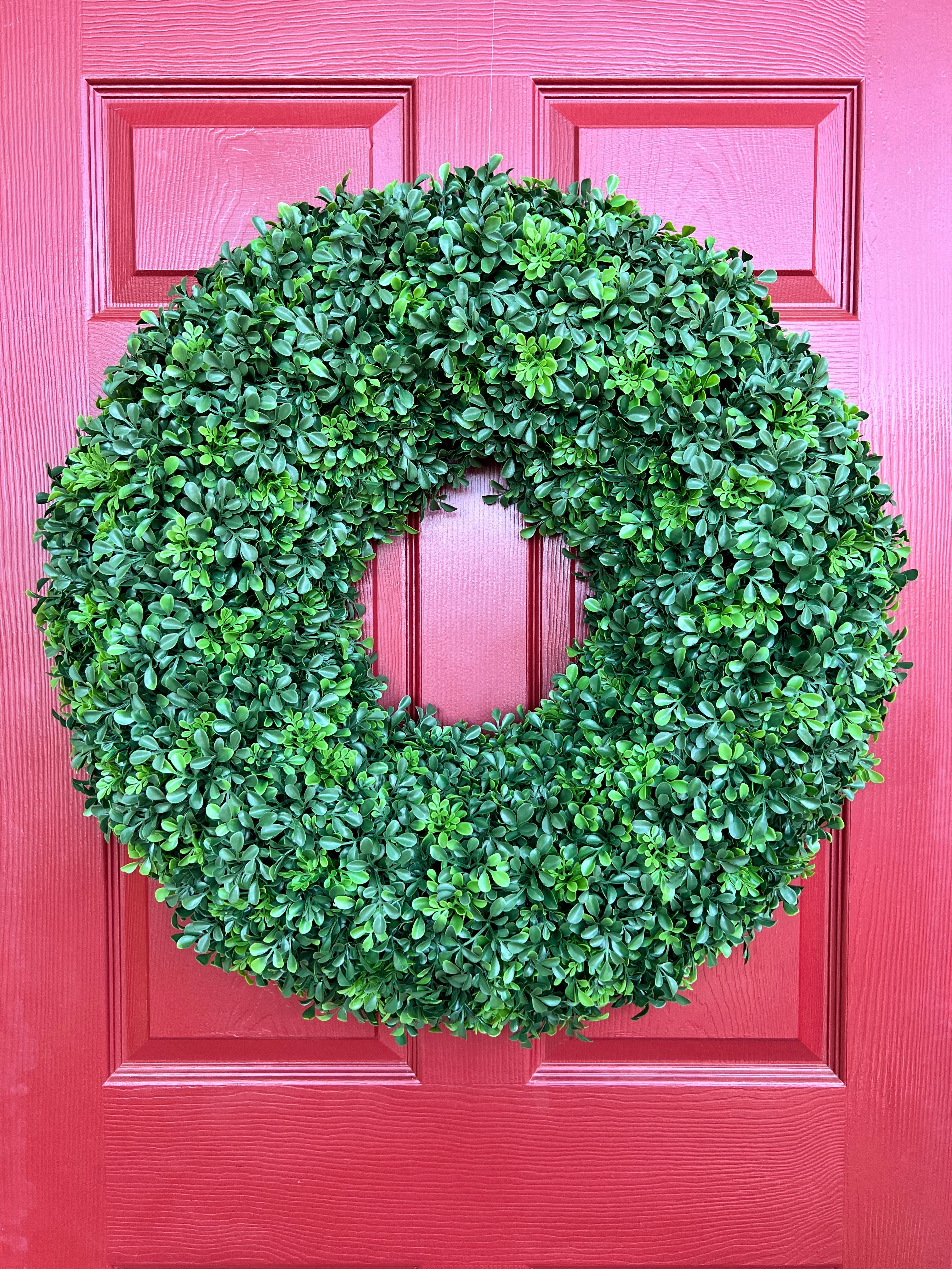 Faux boxwood wreath 22”