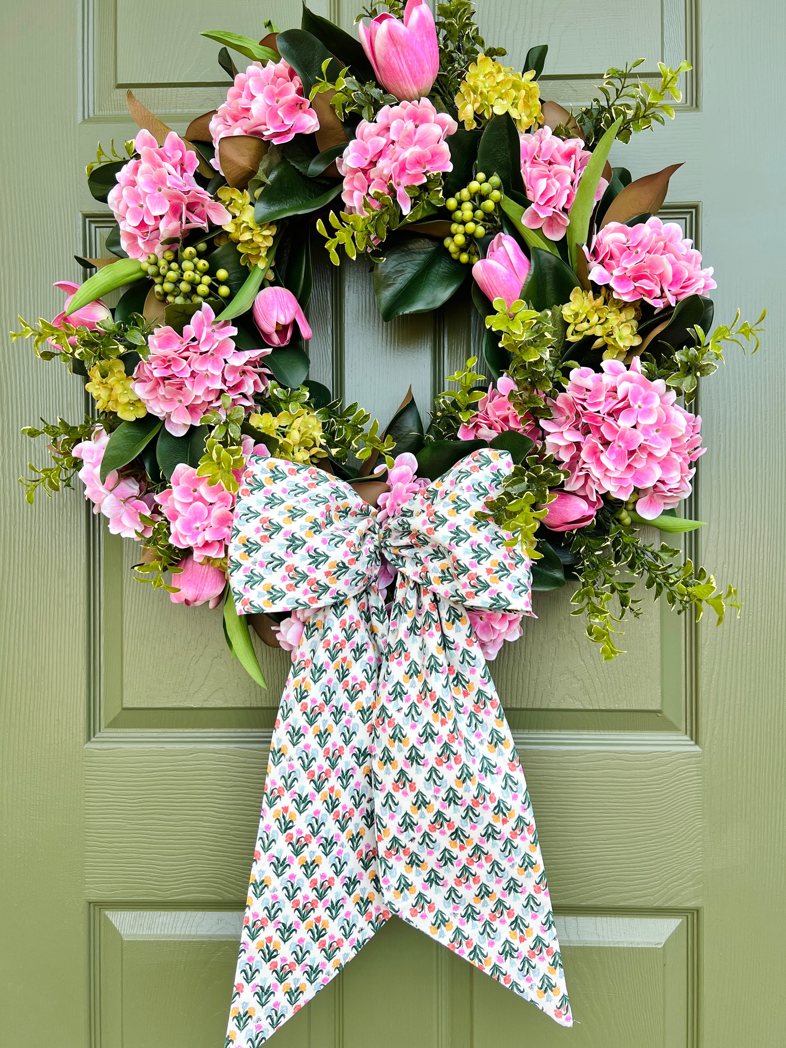 Tulip print signature wreath sash