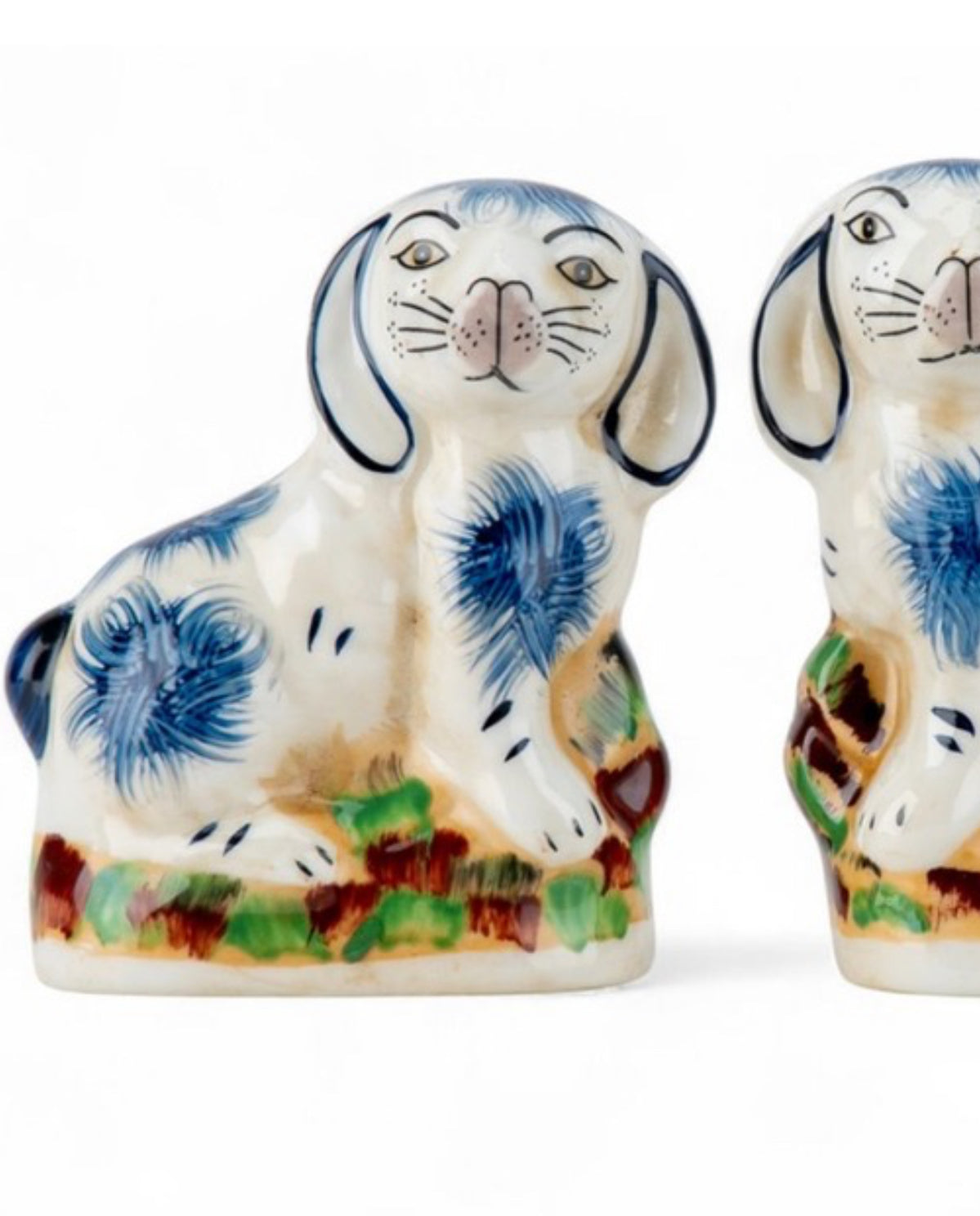 Mini blue porcelain Staffordshire bunny figurine pair