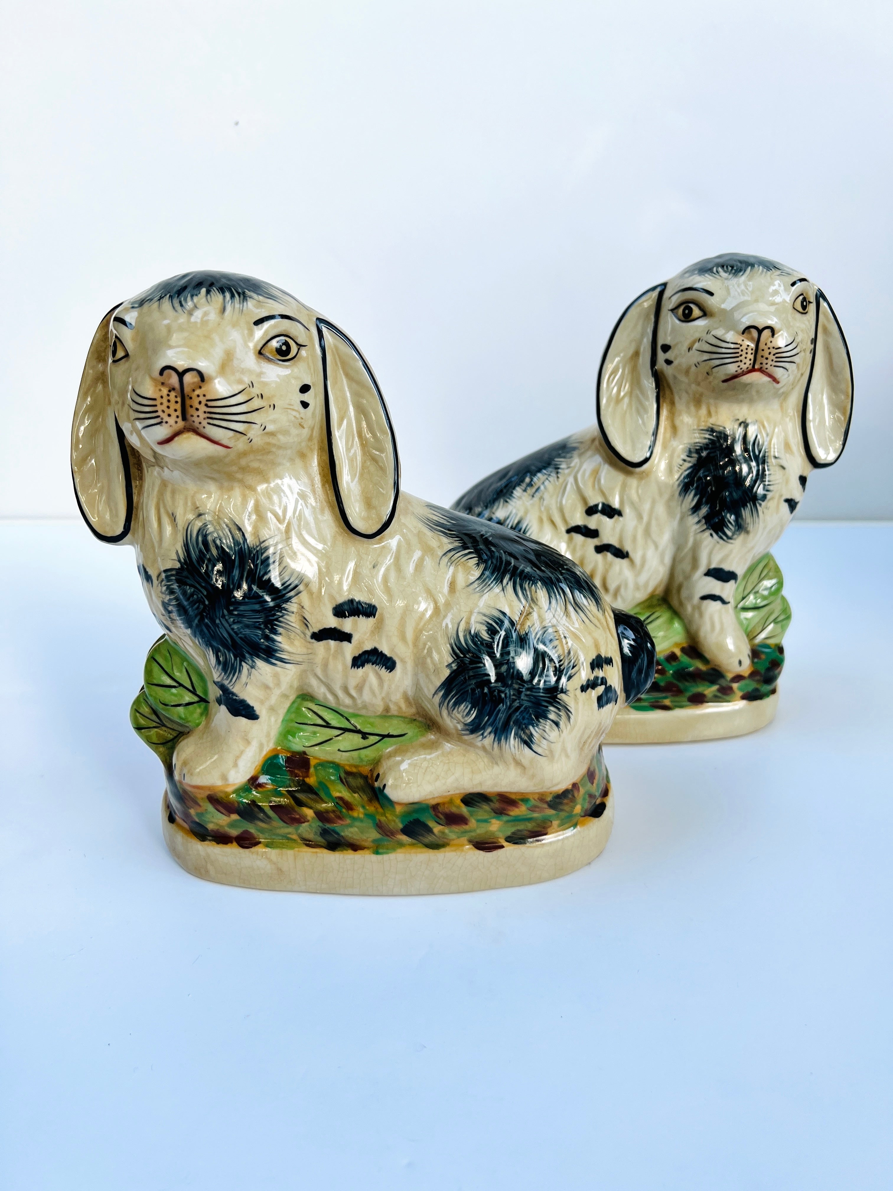 Staffordshire bunny pair blue