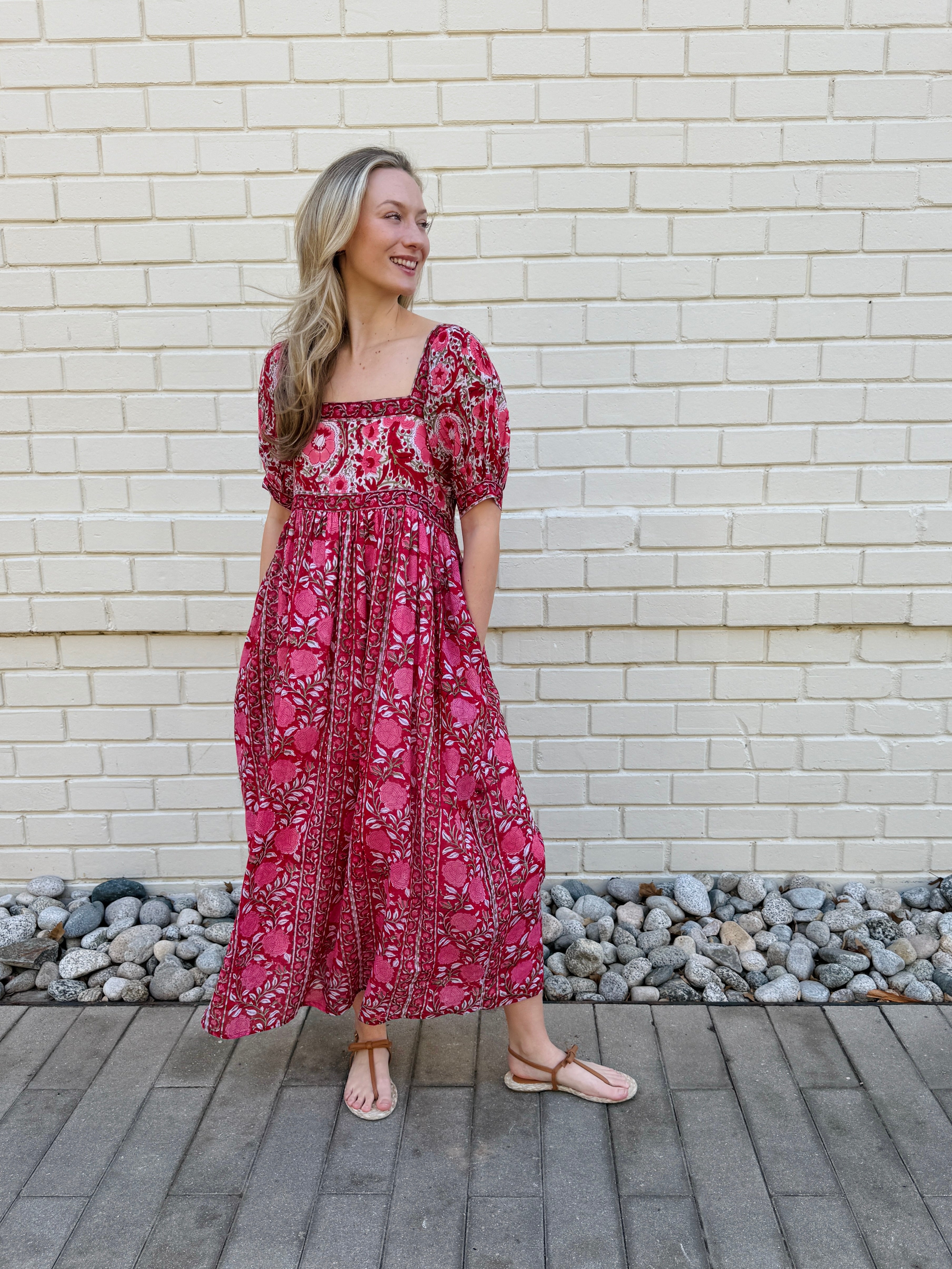 Lottie dress with puff sleeves in red and pink