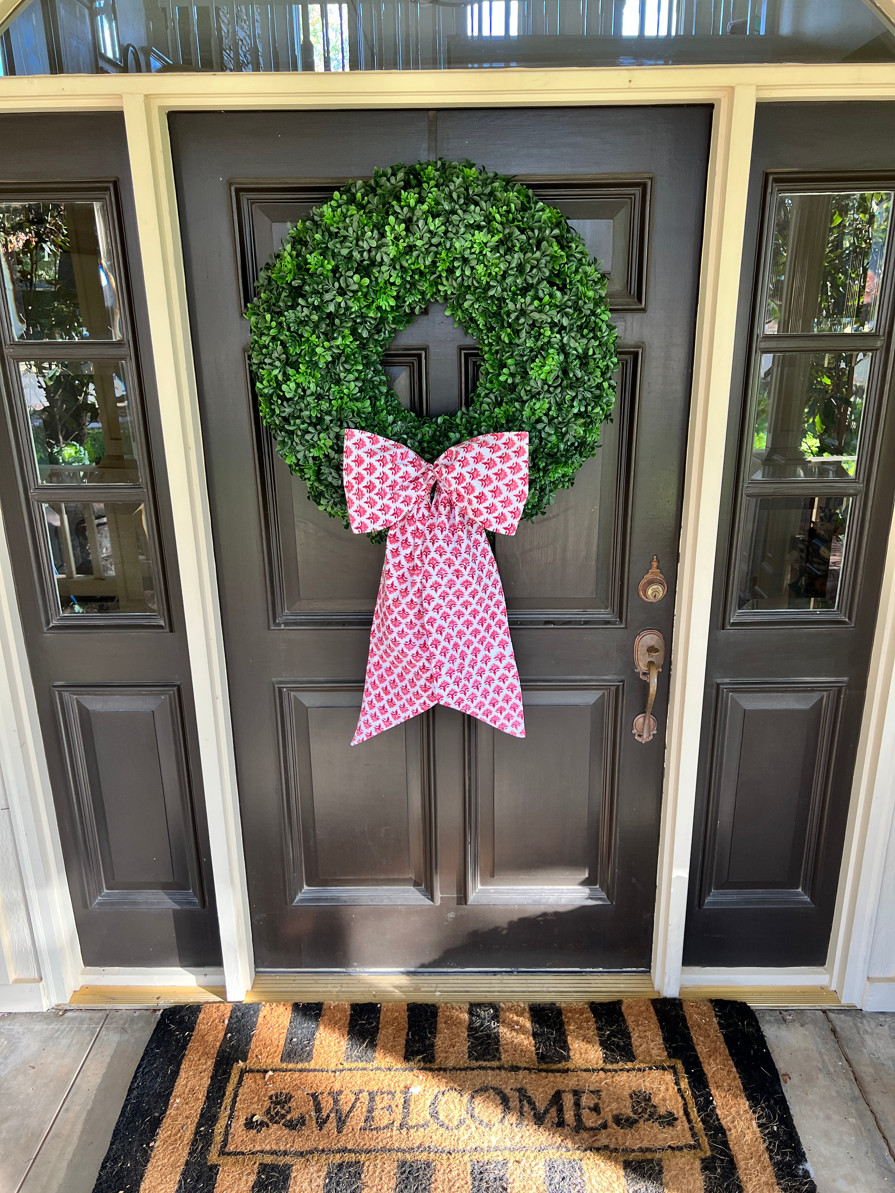 Red block print wreath sash