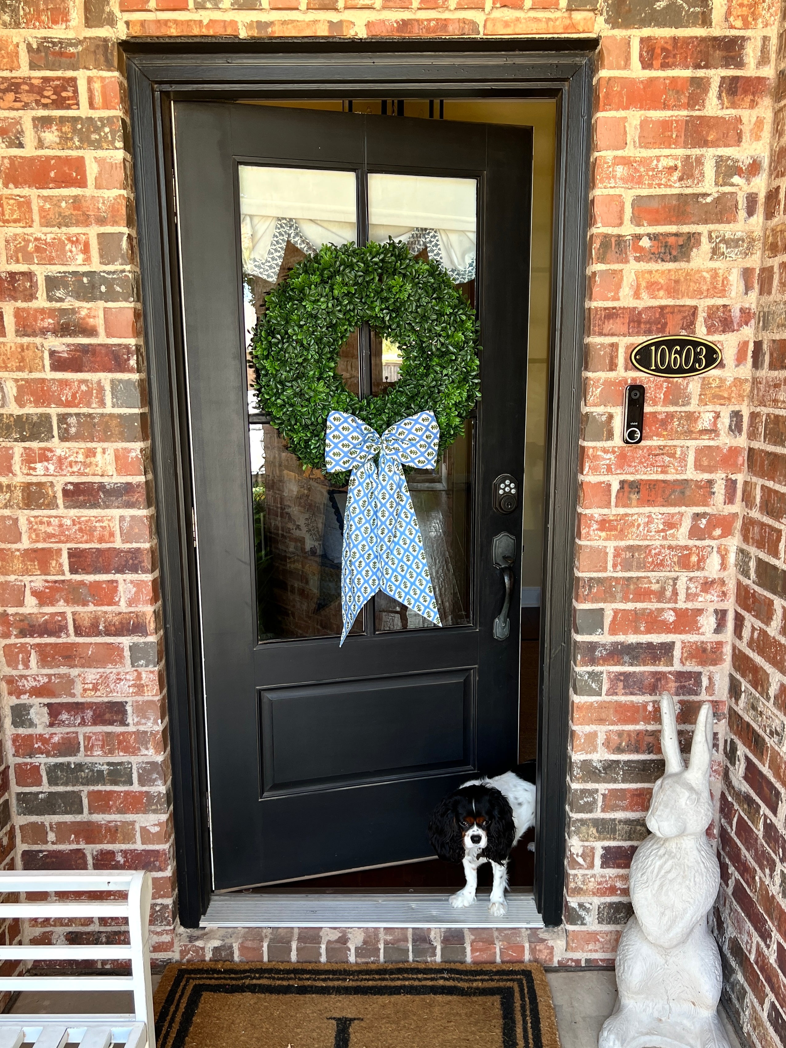 Faux boxwood wreath 22”