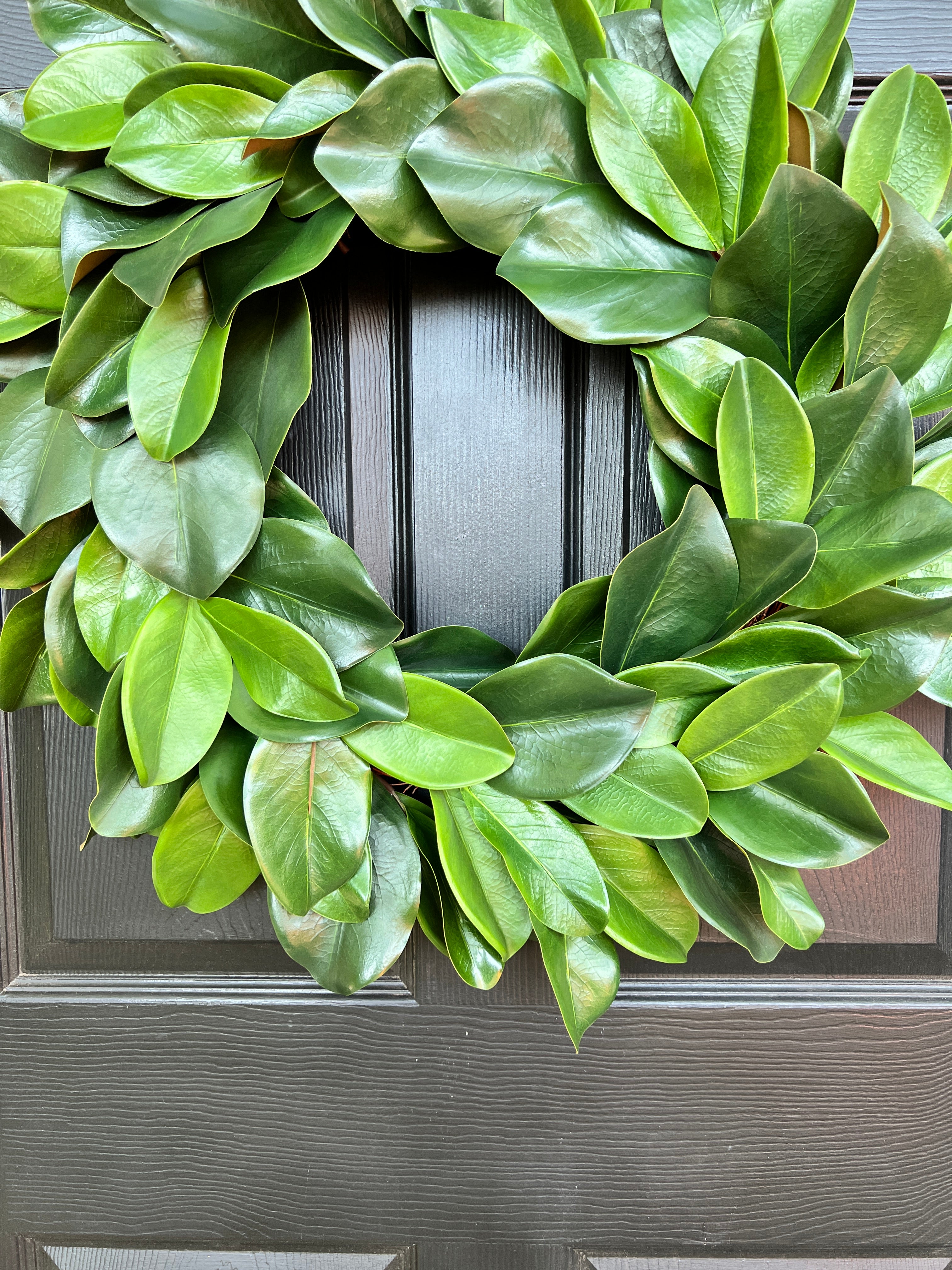 Deluxe large magnolia wreath 26”