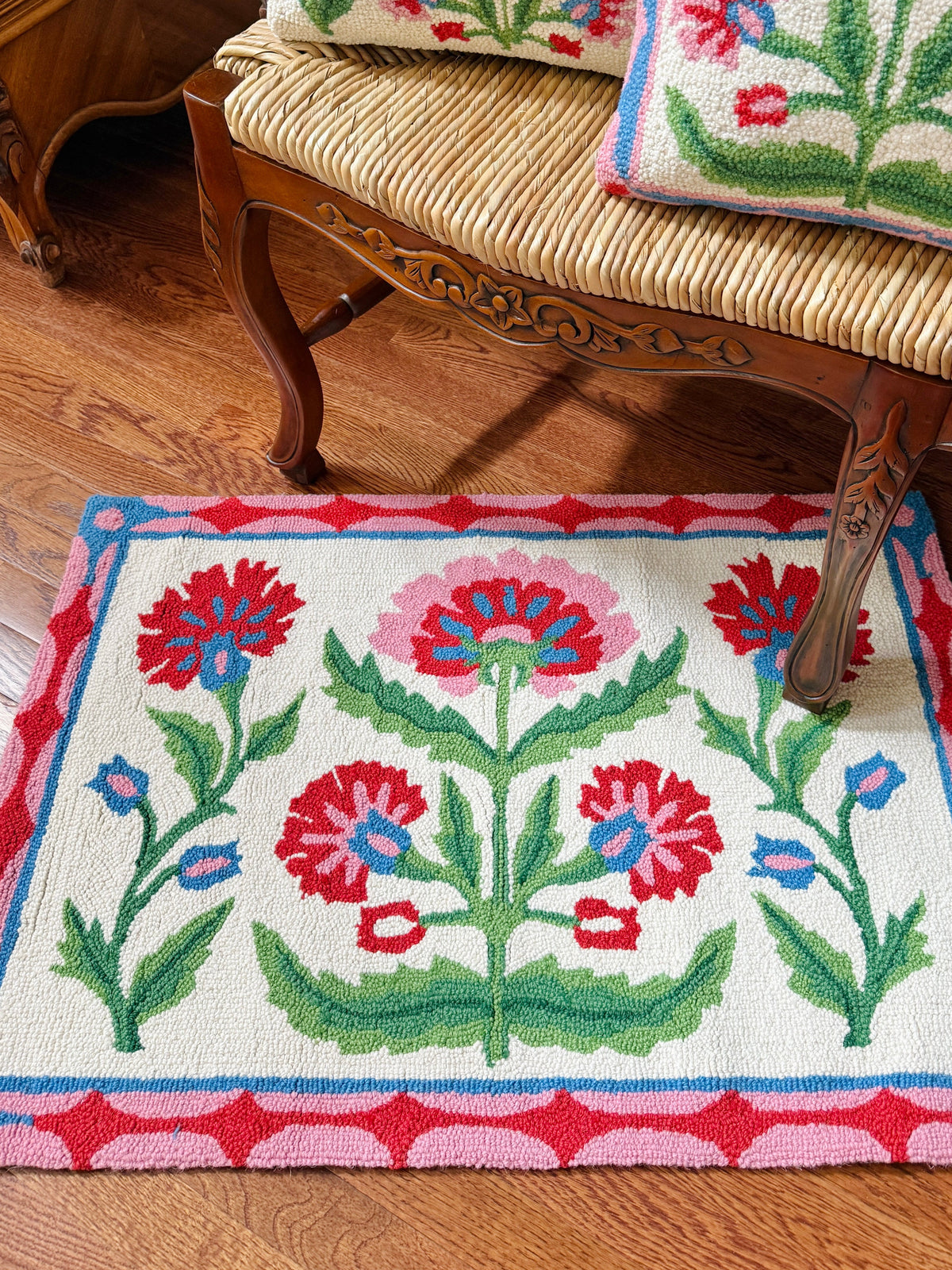 Mughal flower hand hooked accent rug