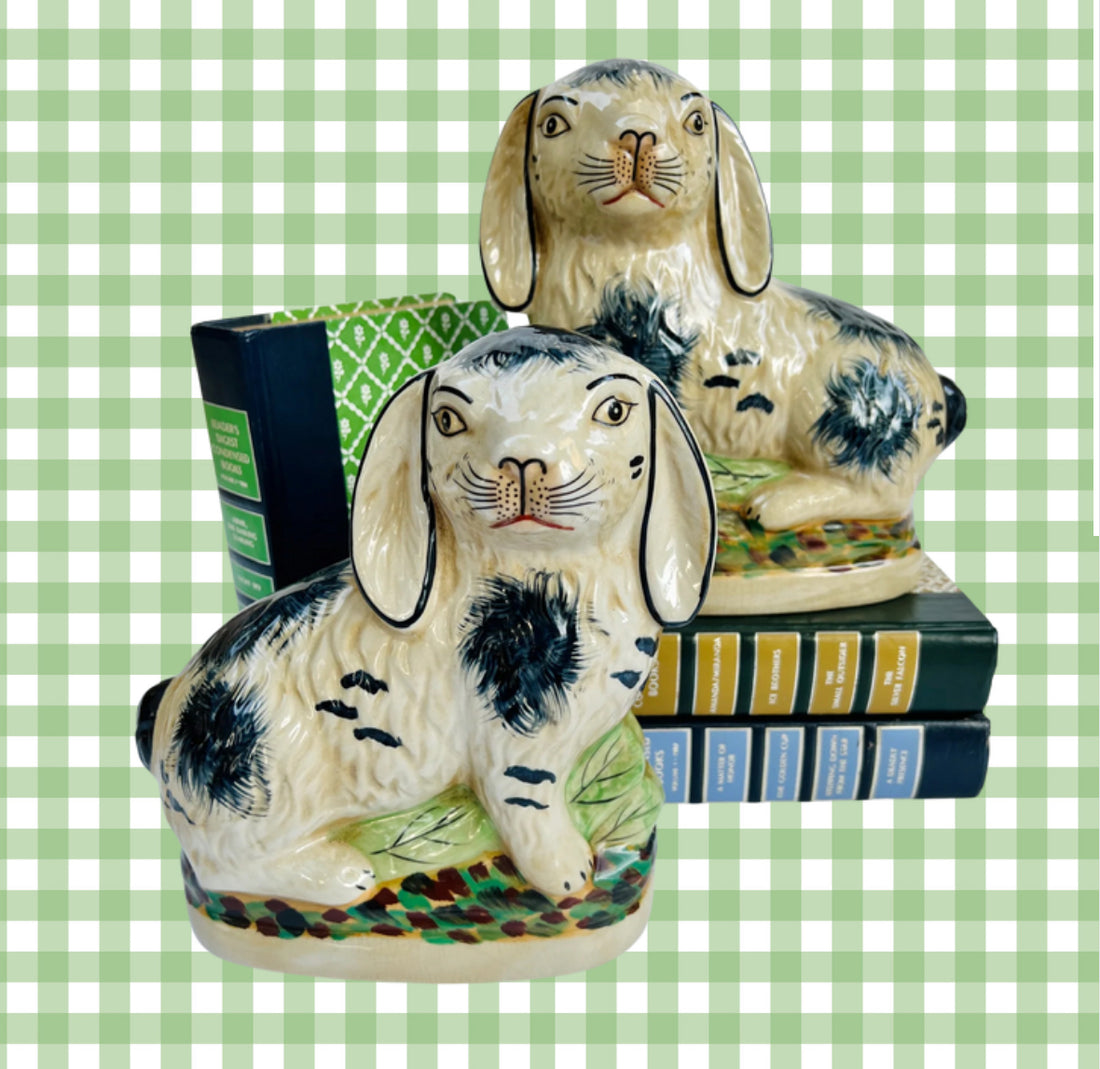 Staffordshire bunny pair blue