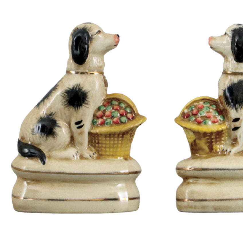 Staffordshire dog set with flower baskets, black