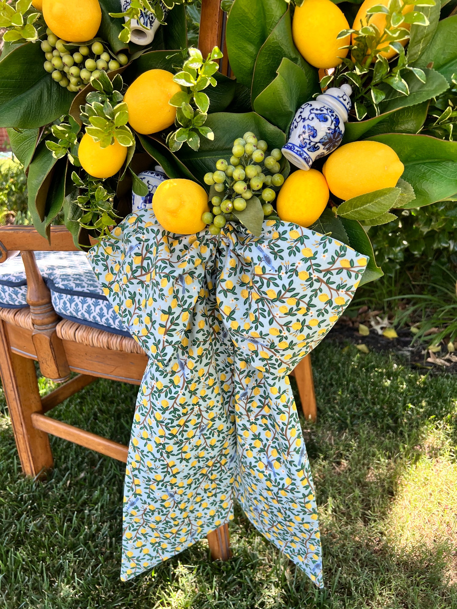 Chinoiserie lemon wreath sash