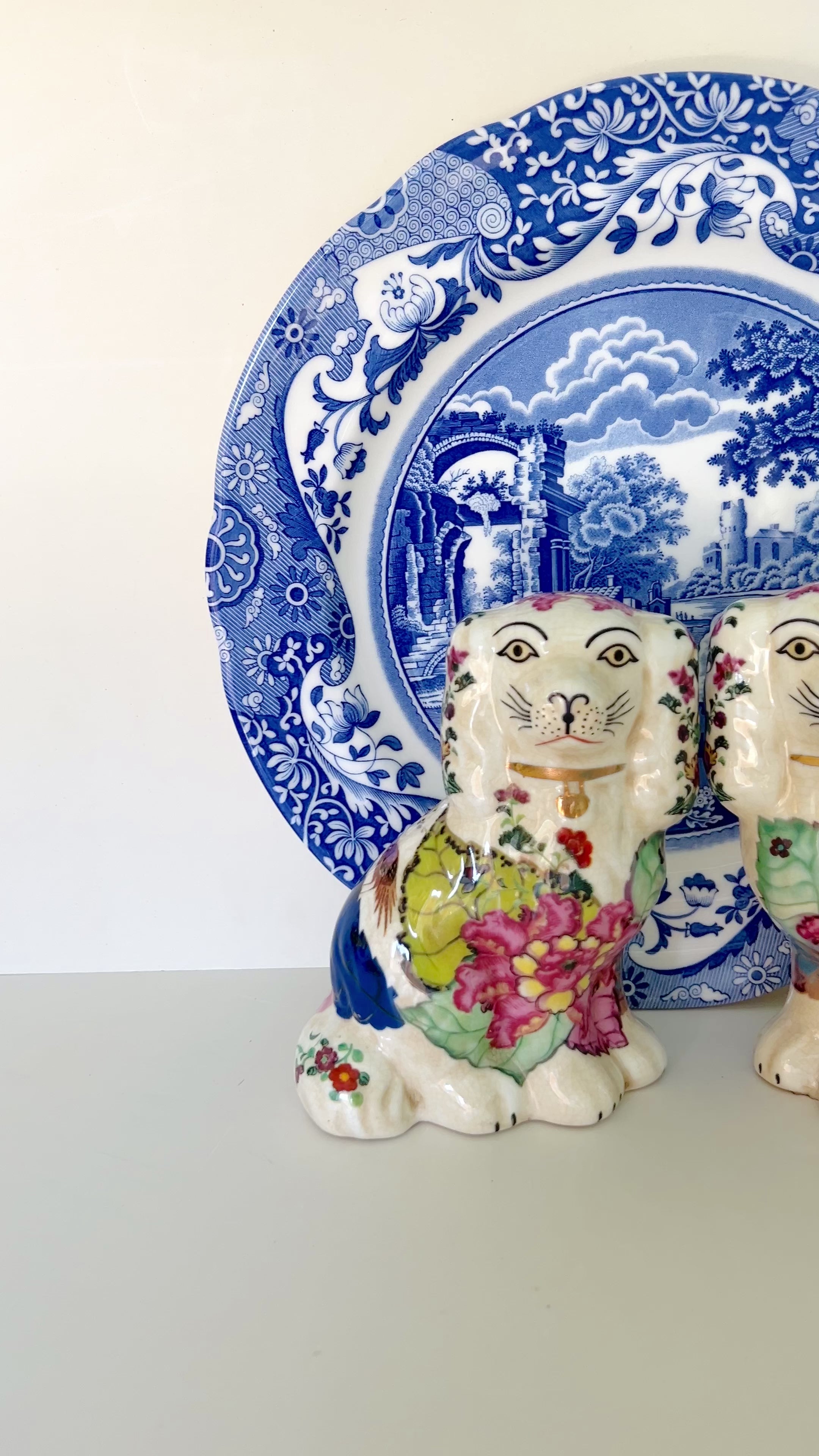 Tobacco Leaf floral Staffordshire dog pair 6”