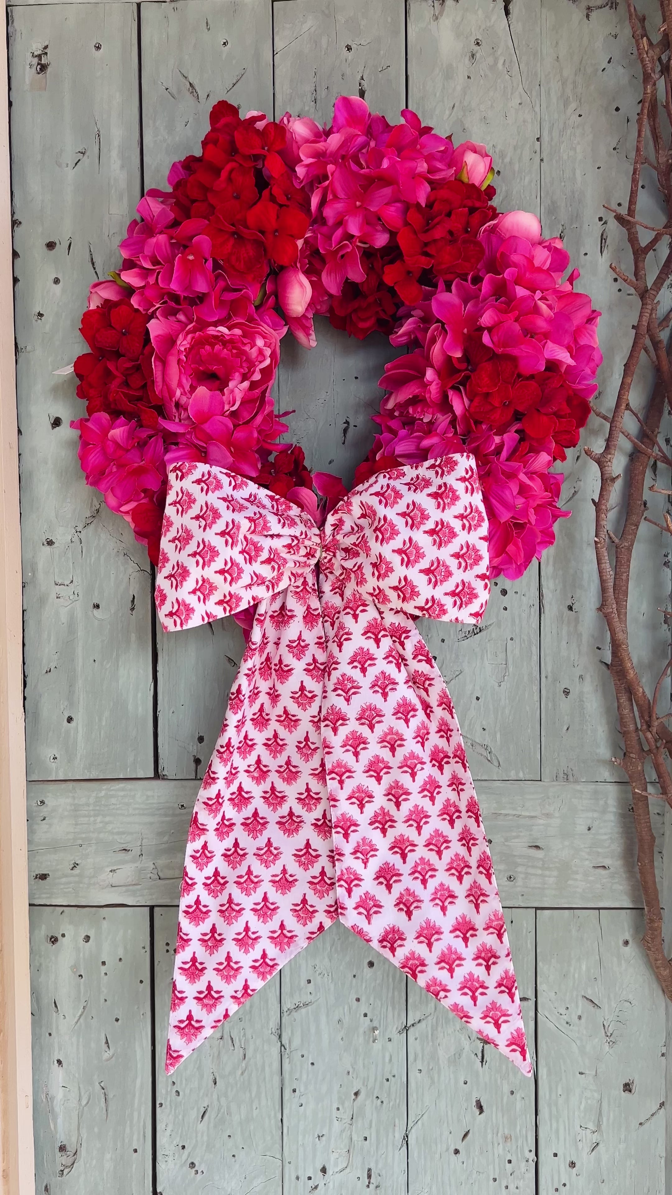 Red block print wreath sash