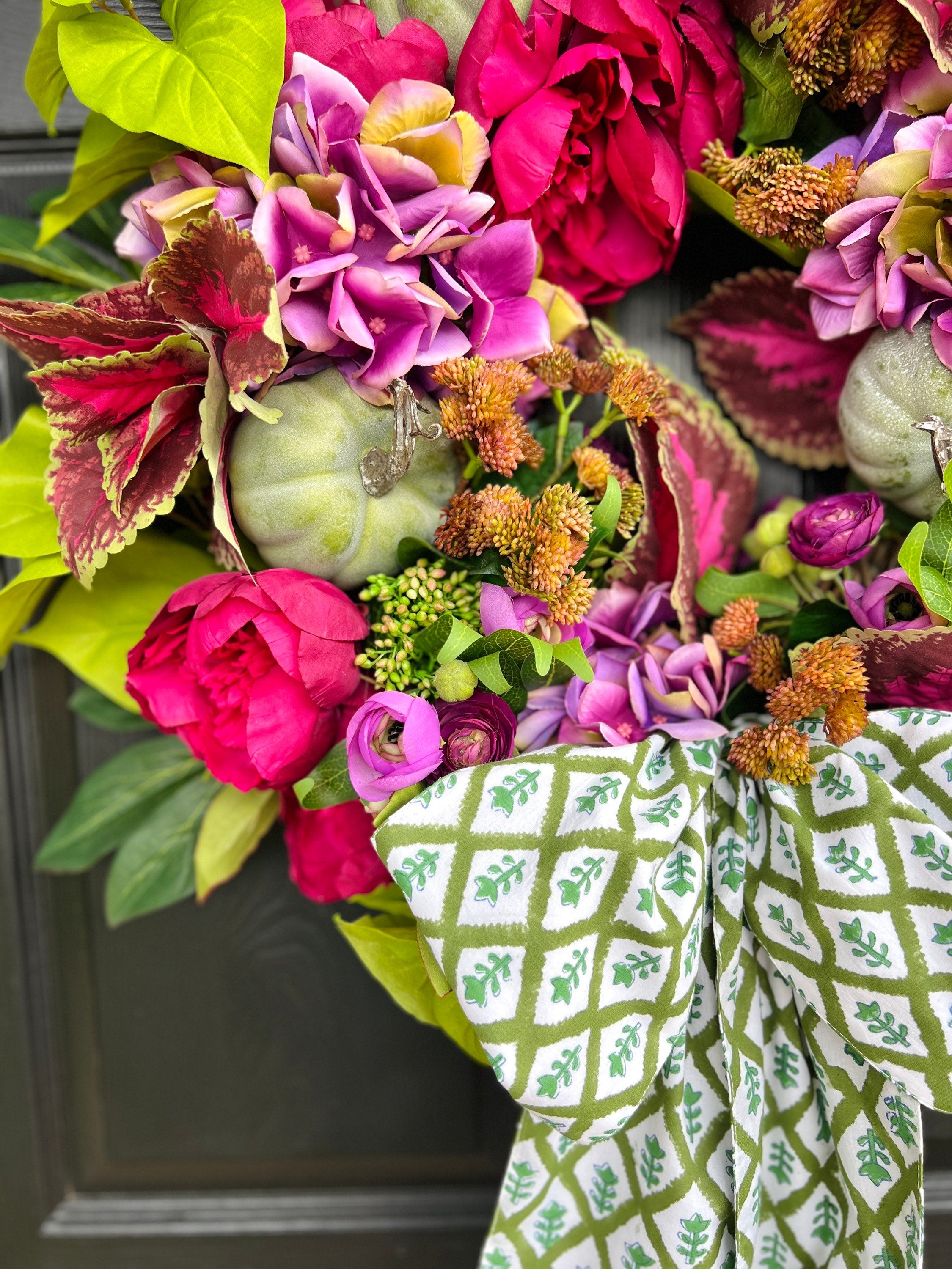 Green block print wreath sash