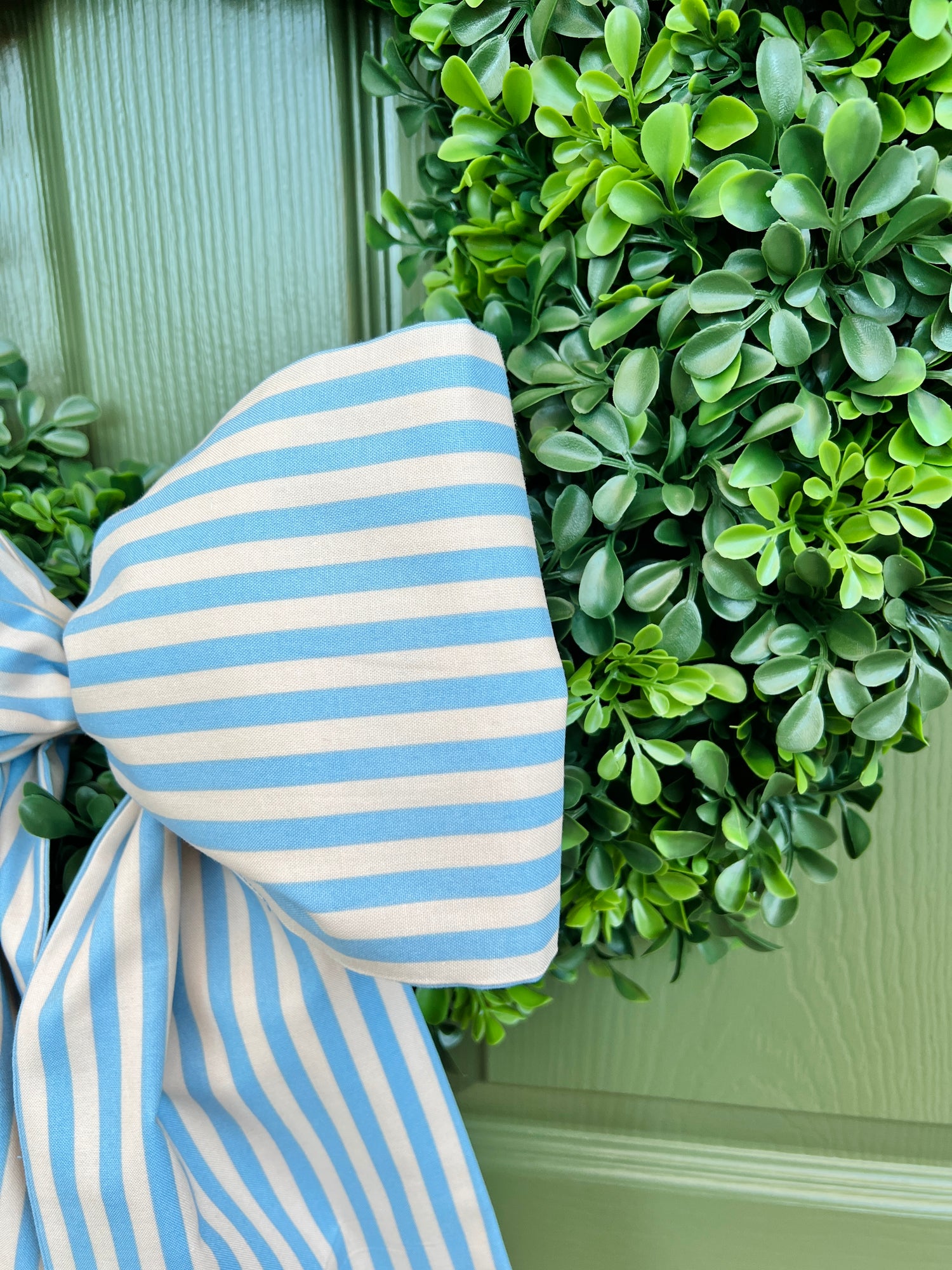 Blue and beige stripe print signature wreath sash