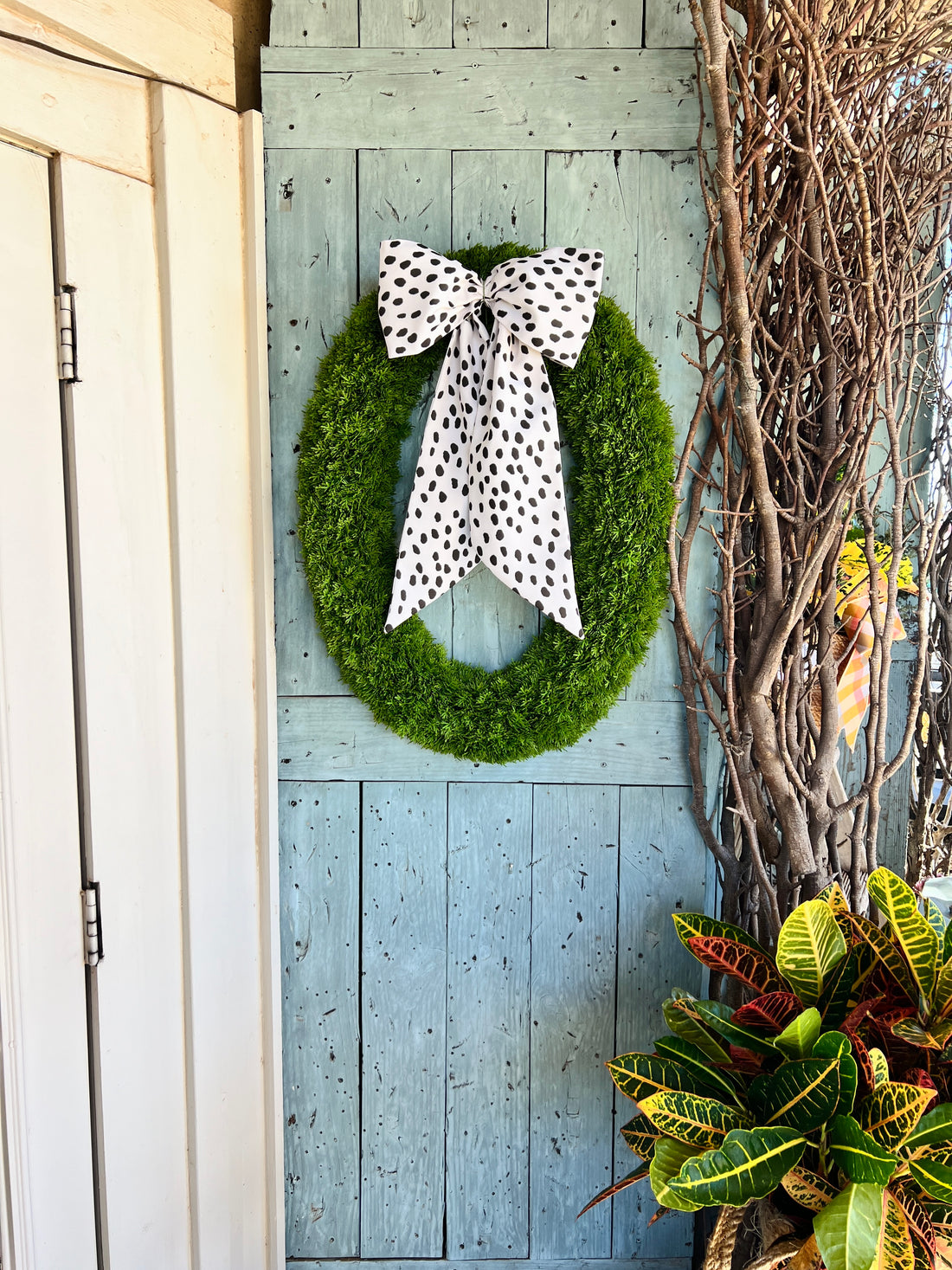 Outdoor wreath sash cream and black spot, monogram available