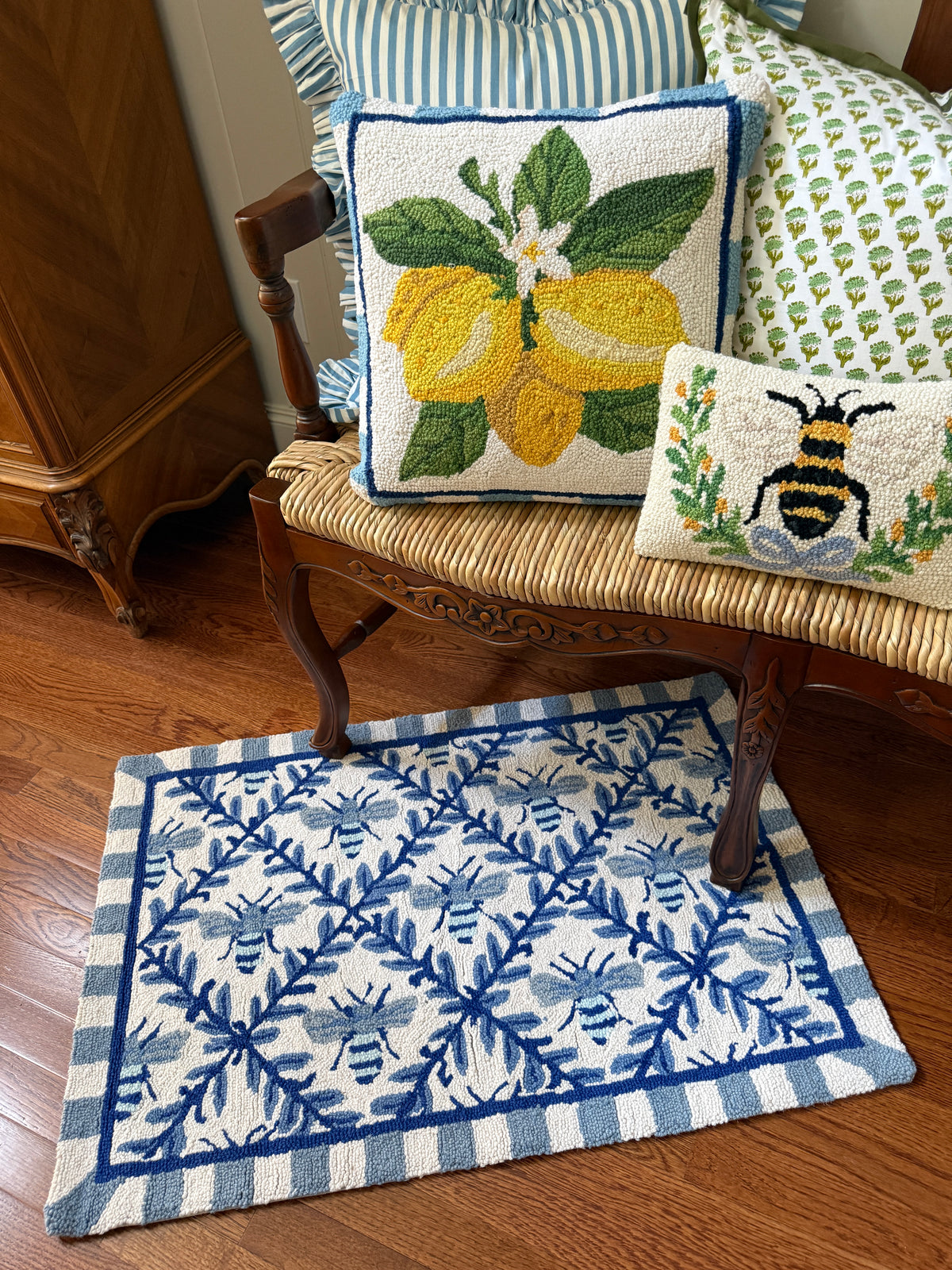 Blue and white bee trellis hand hooked accent rug