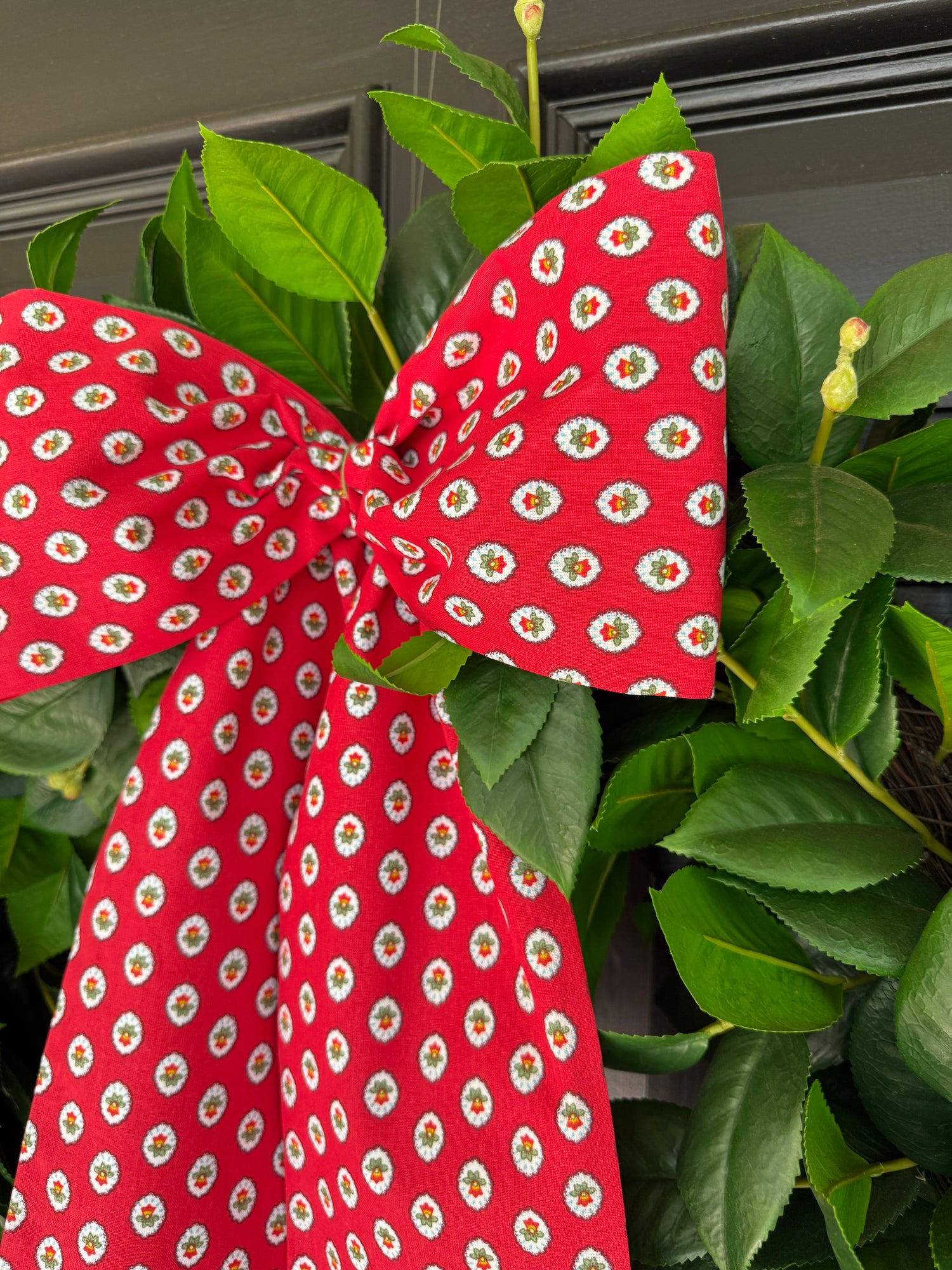 Red French ditsy print signature wreath sash