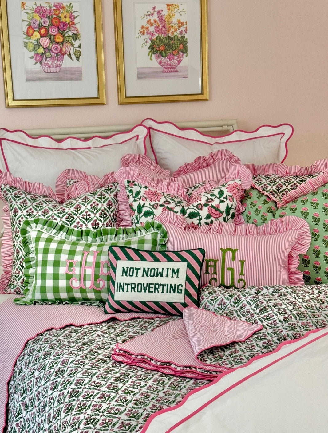 Needlepoint pillow, pink and green Introverting