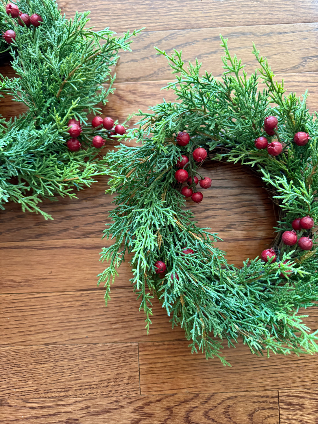 Little berry wreath set of two 10”