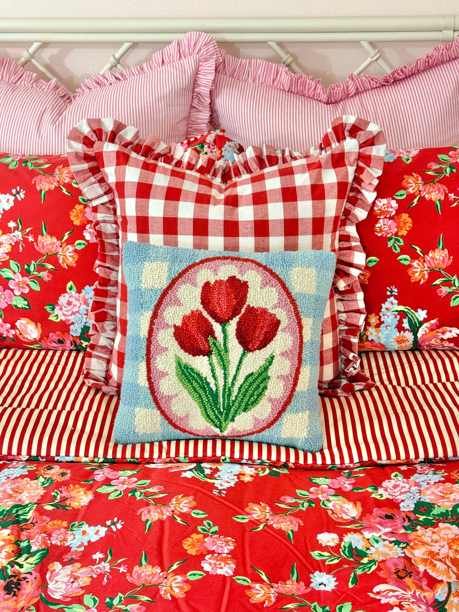 Red floral bedding collection