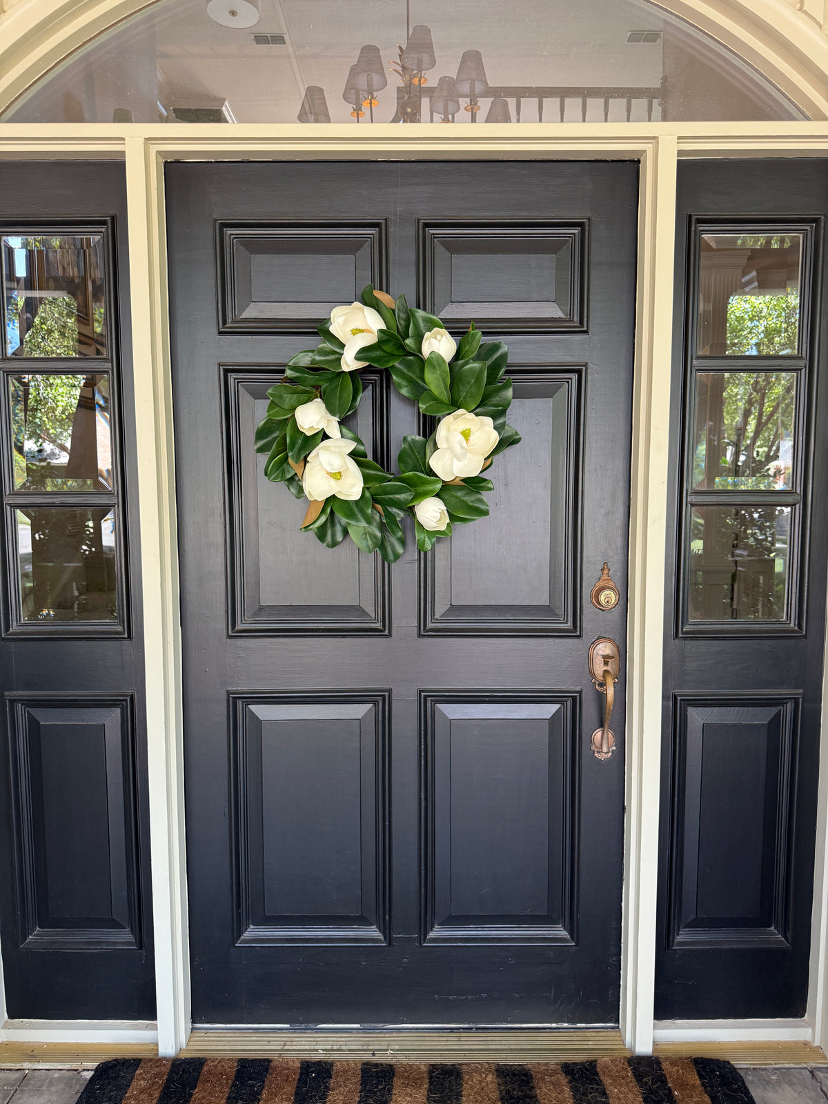 Cream magnolia wreath, 23”