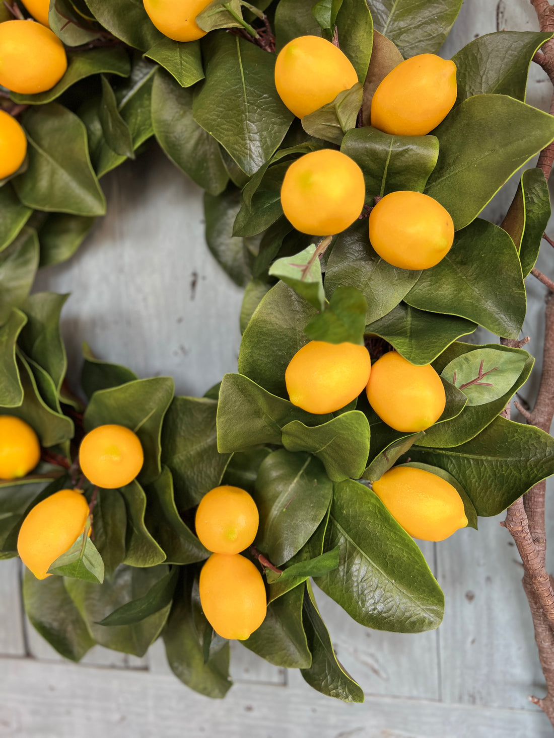 Simple lemon and magnolia wreath