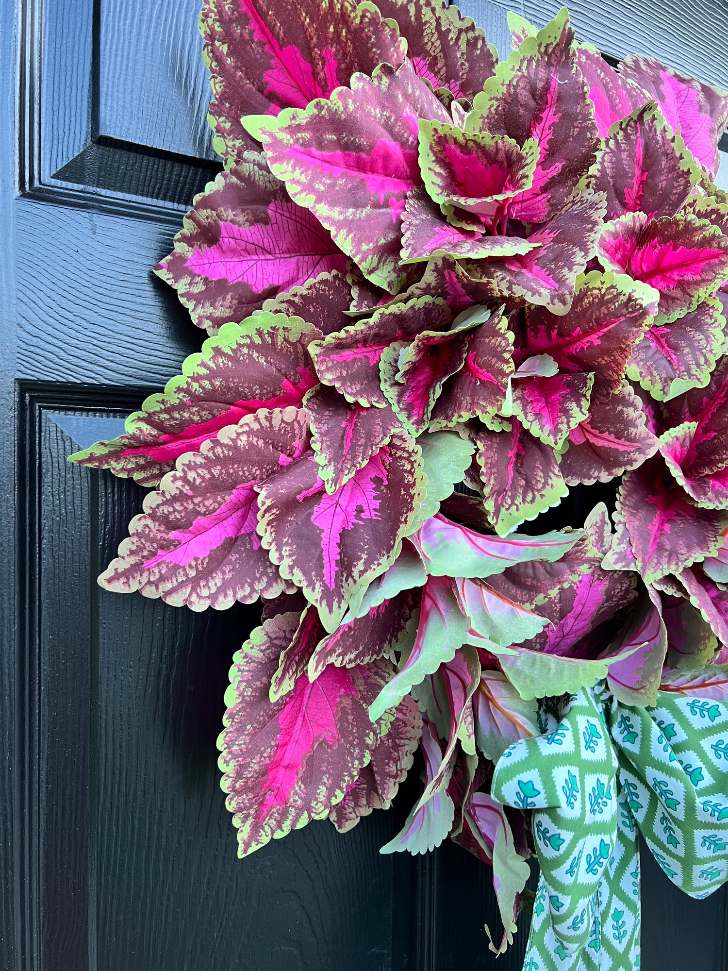 Fluffy coleus wreath