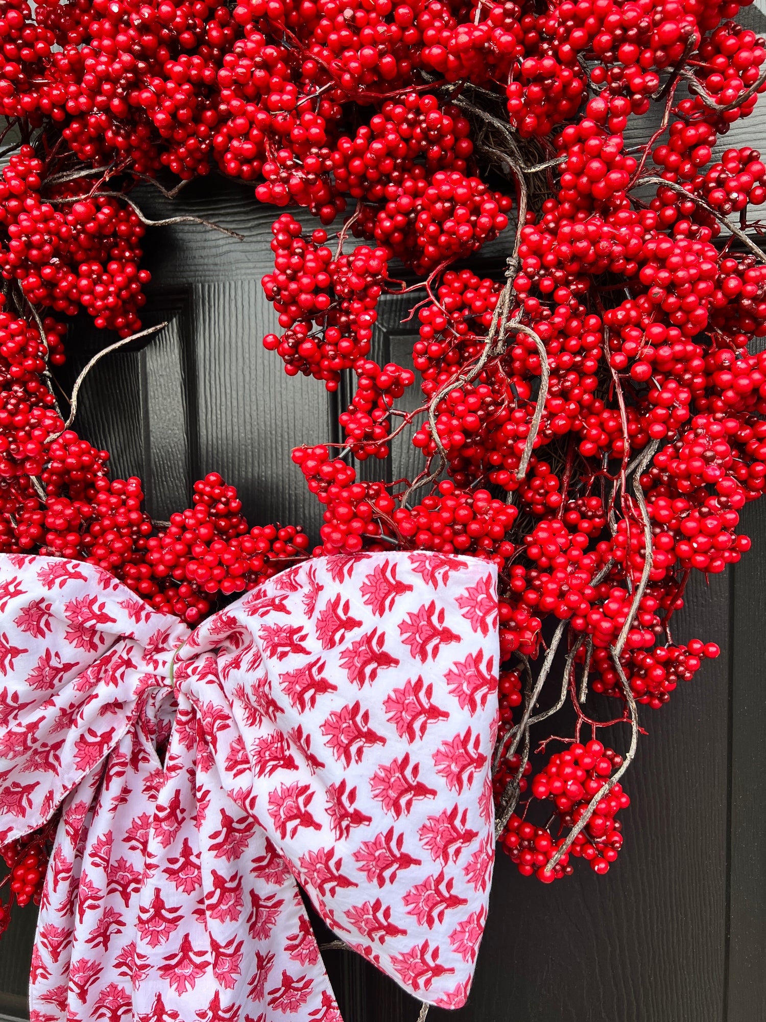 Red berry wreath 29”