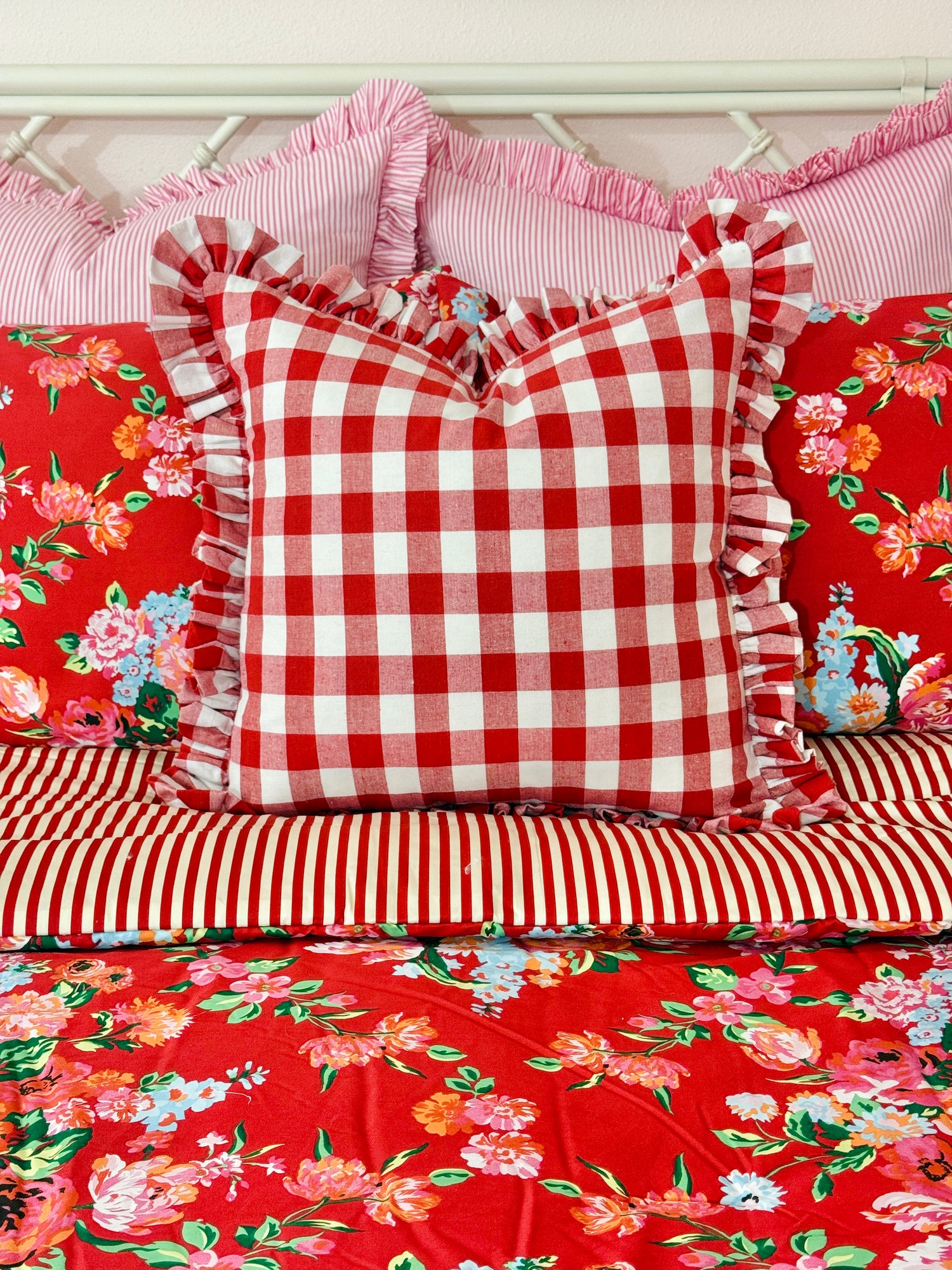 Red floral bedding collection