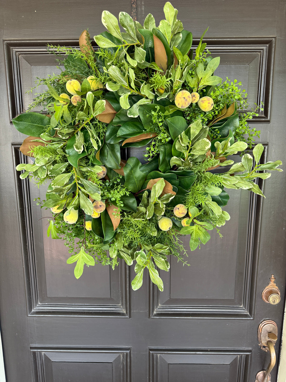 Fig and mixed greens wreath
