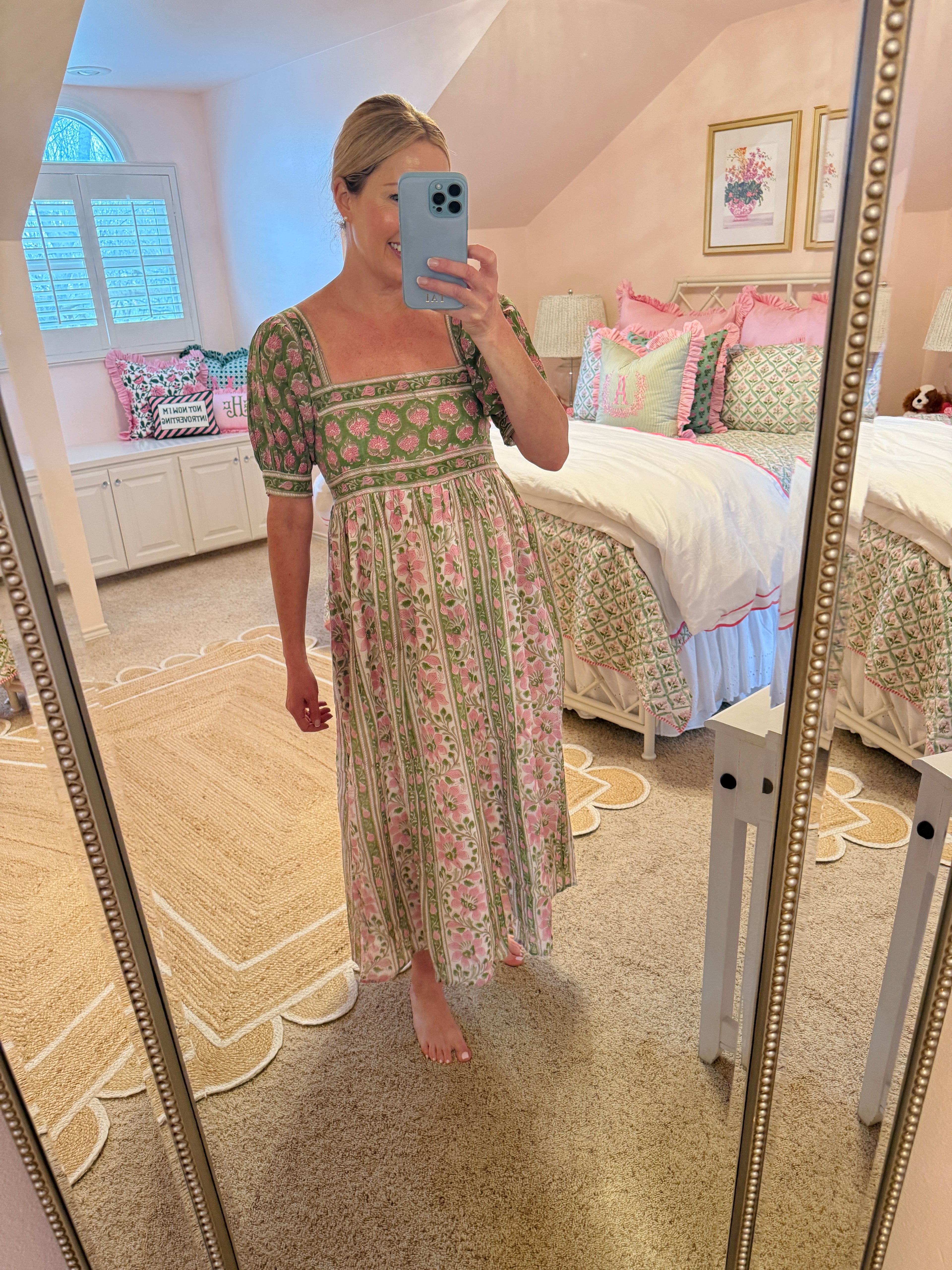 Lottie dress with puff sleeves in pink and green