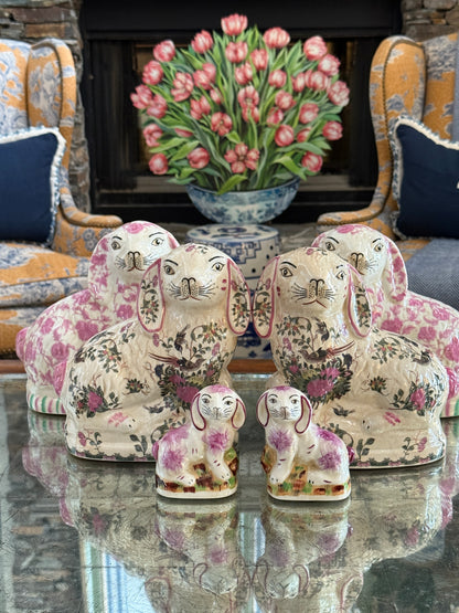 Rose medallion porcelain Staffordshire bunny pair