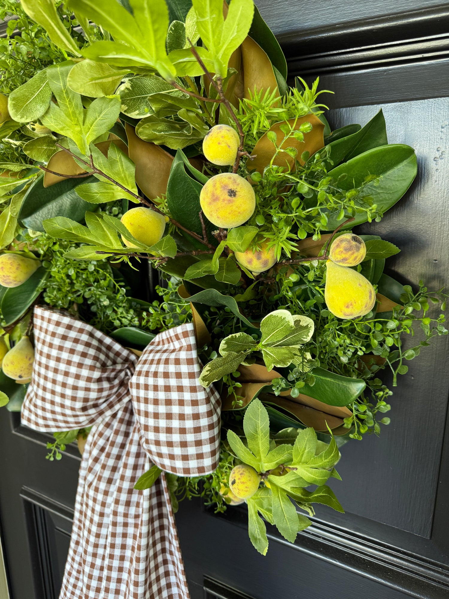Fig and mixed greens wreath