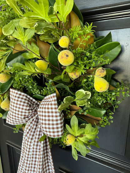 Fig and mixed greens wreath