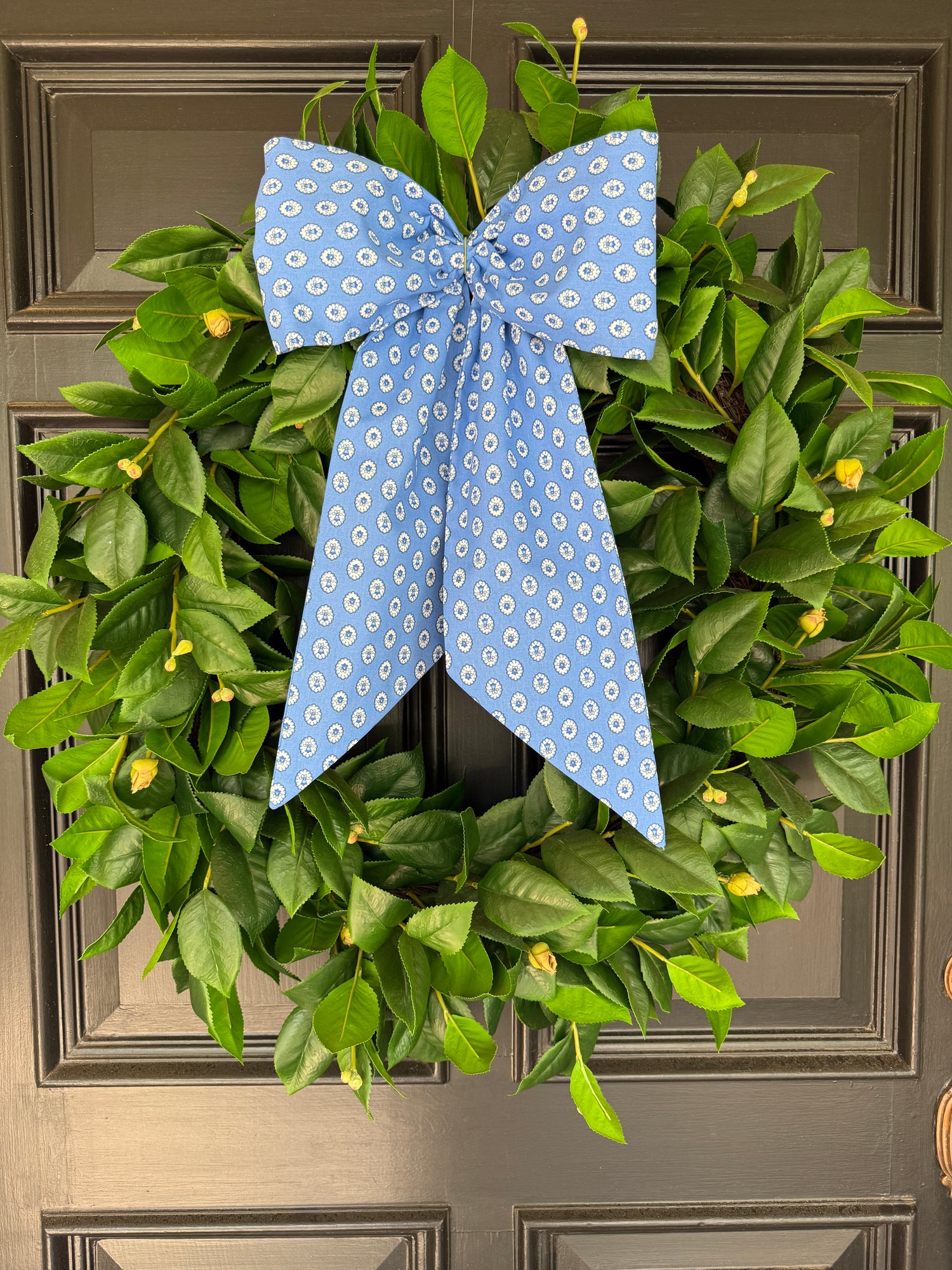 Blue French ditsy print signature wreath sash