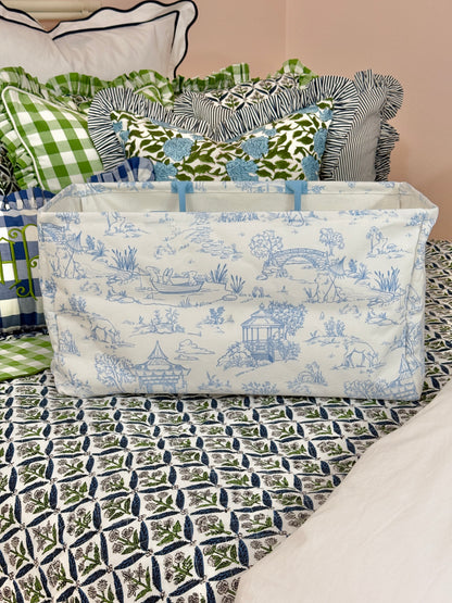 Canvas collapsible tote in pink and blue toile