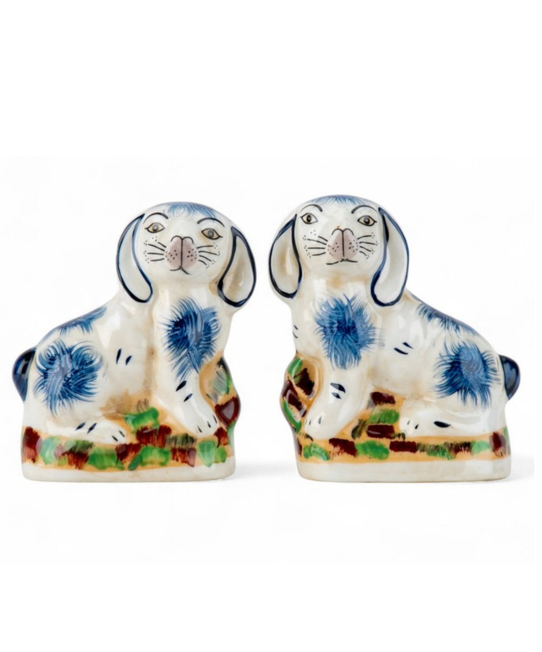 Mini blue porcelain Staffordshire bunny figurine pair