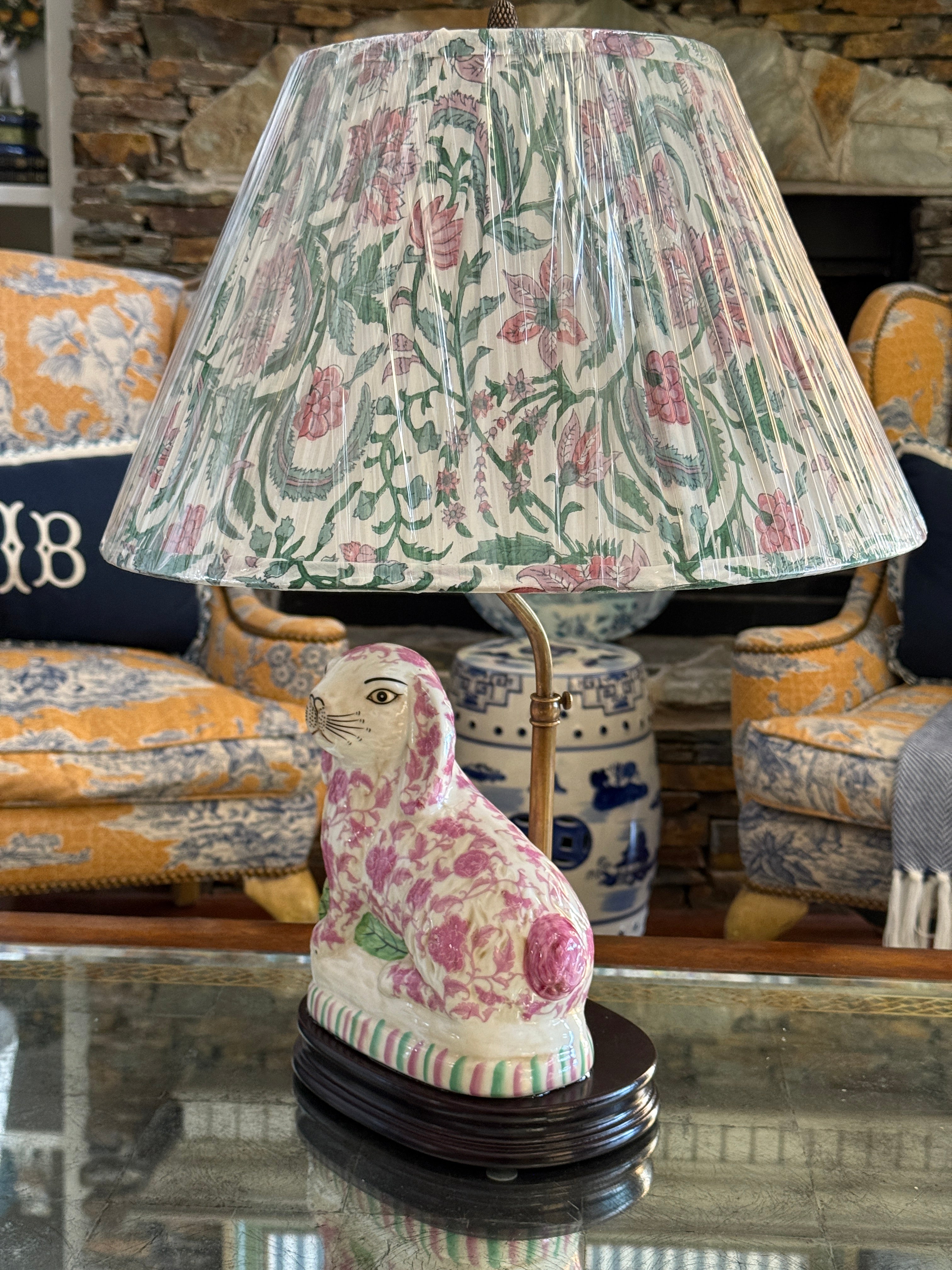Staffordshire bunny lamp pink