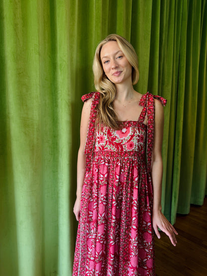 Lottie dress with tie shoulders in red and pink