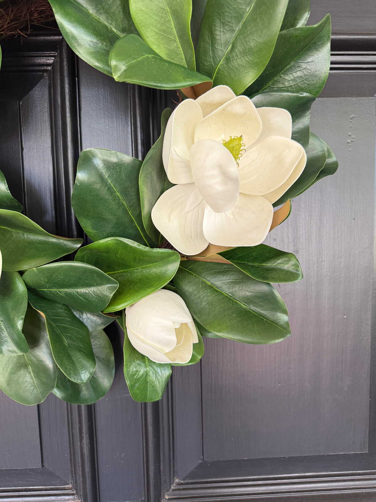 Cream magnolia wreath, 23”