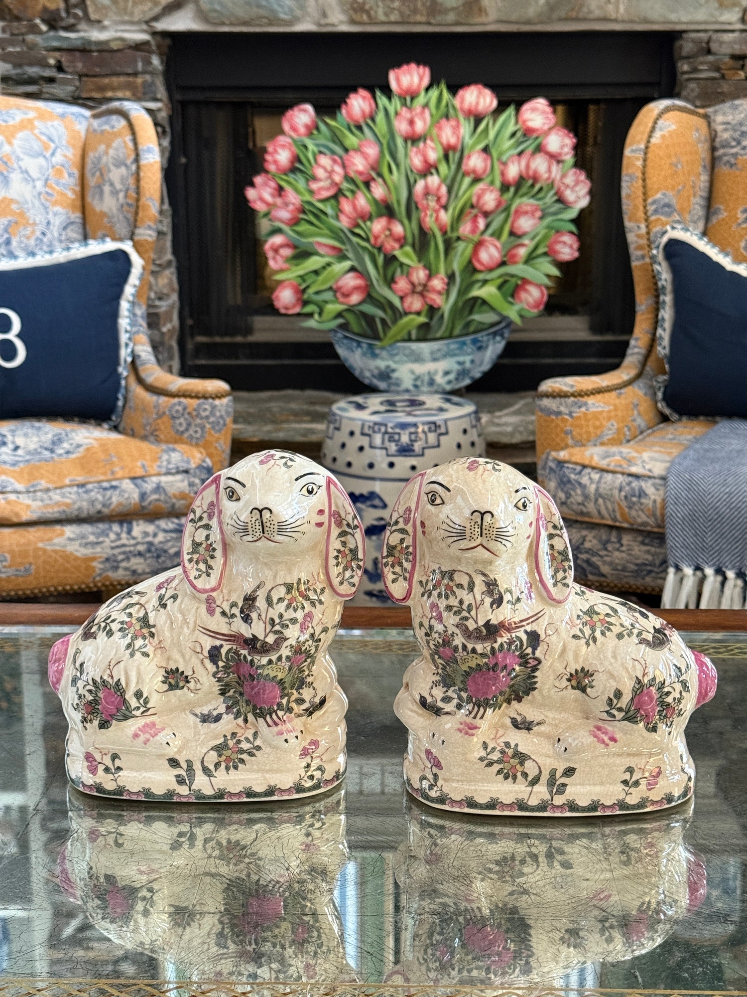 Rose medallion porcelain Staffordshire bunny pair