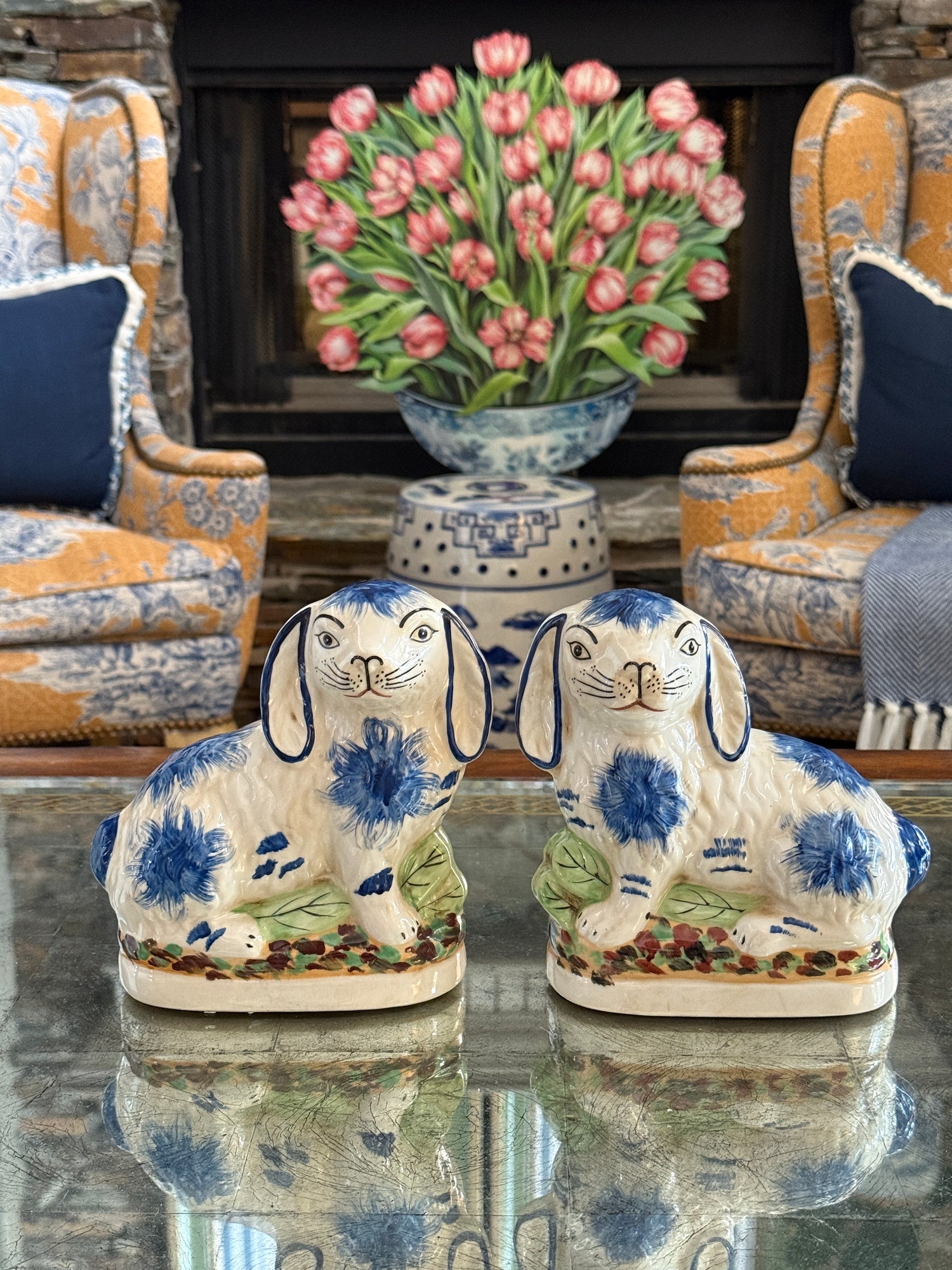 Staffordshire bunny pair blue 6.5”