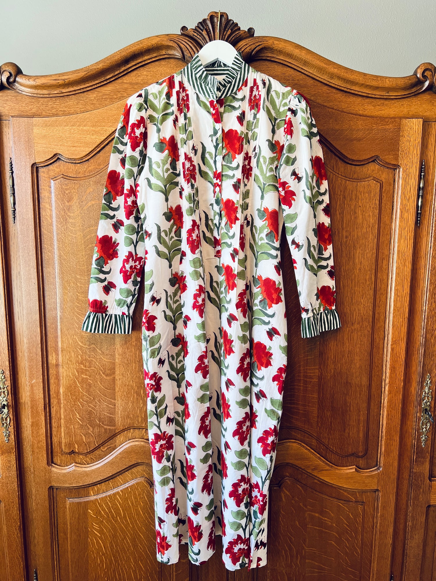 Pintuck caftan maxi dress red and green floral block print