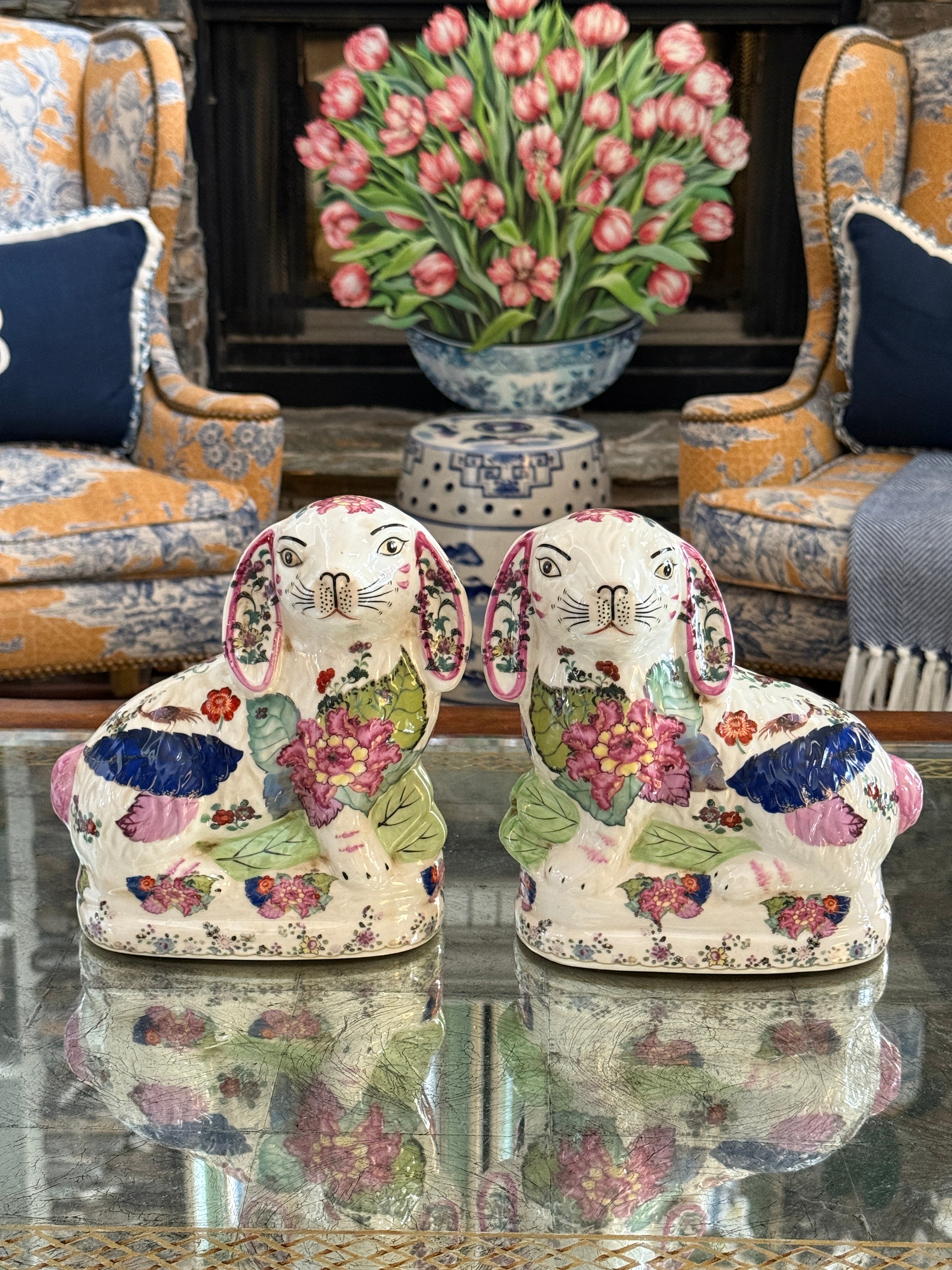 Tobacco Leaf Staffordshire bunny figurine pair