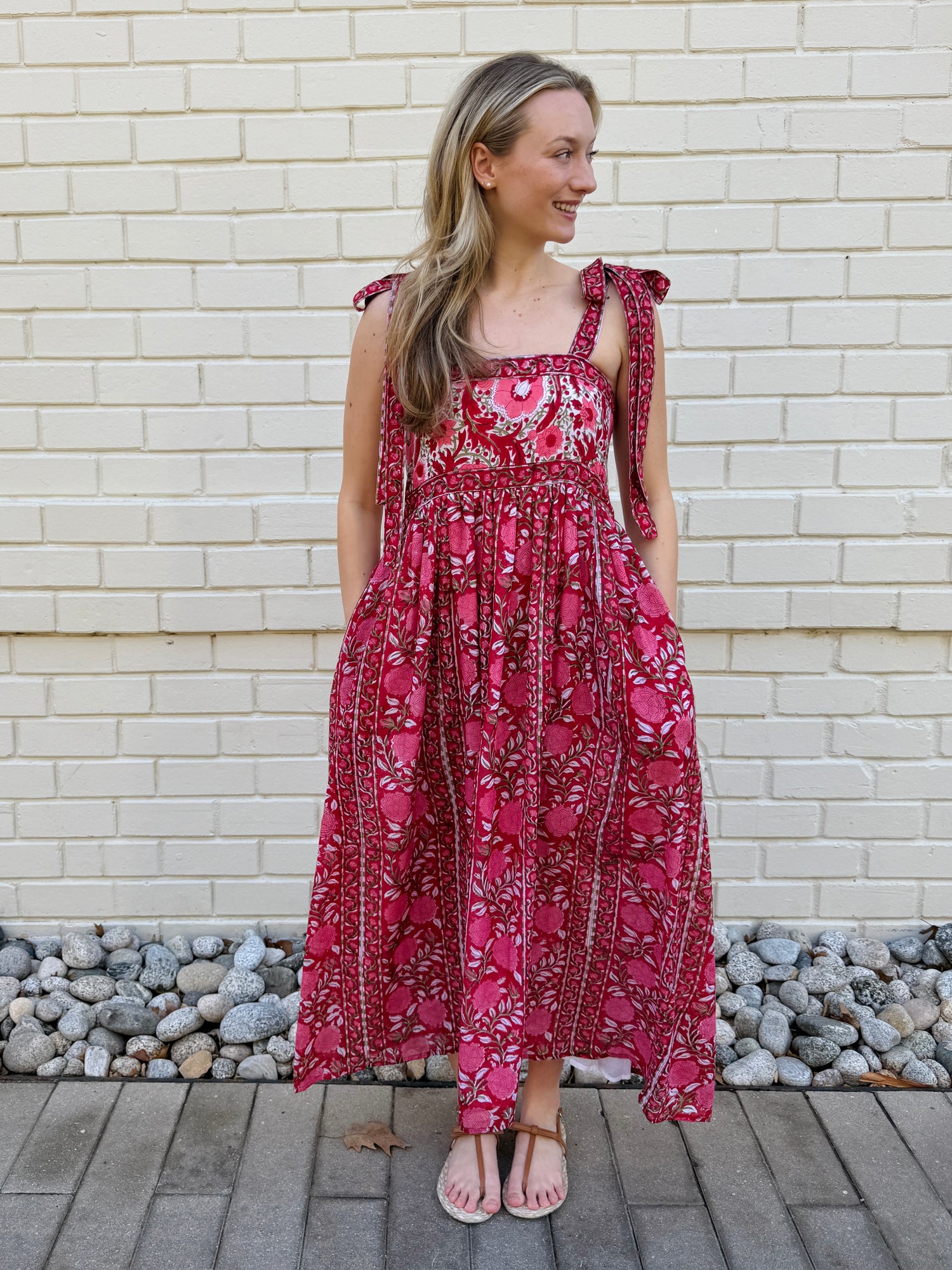 Lottie dress with tie shoulders in red and pink