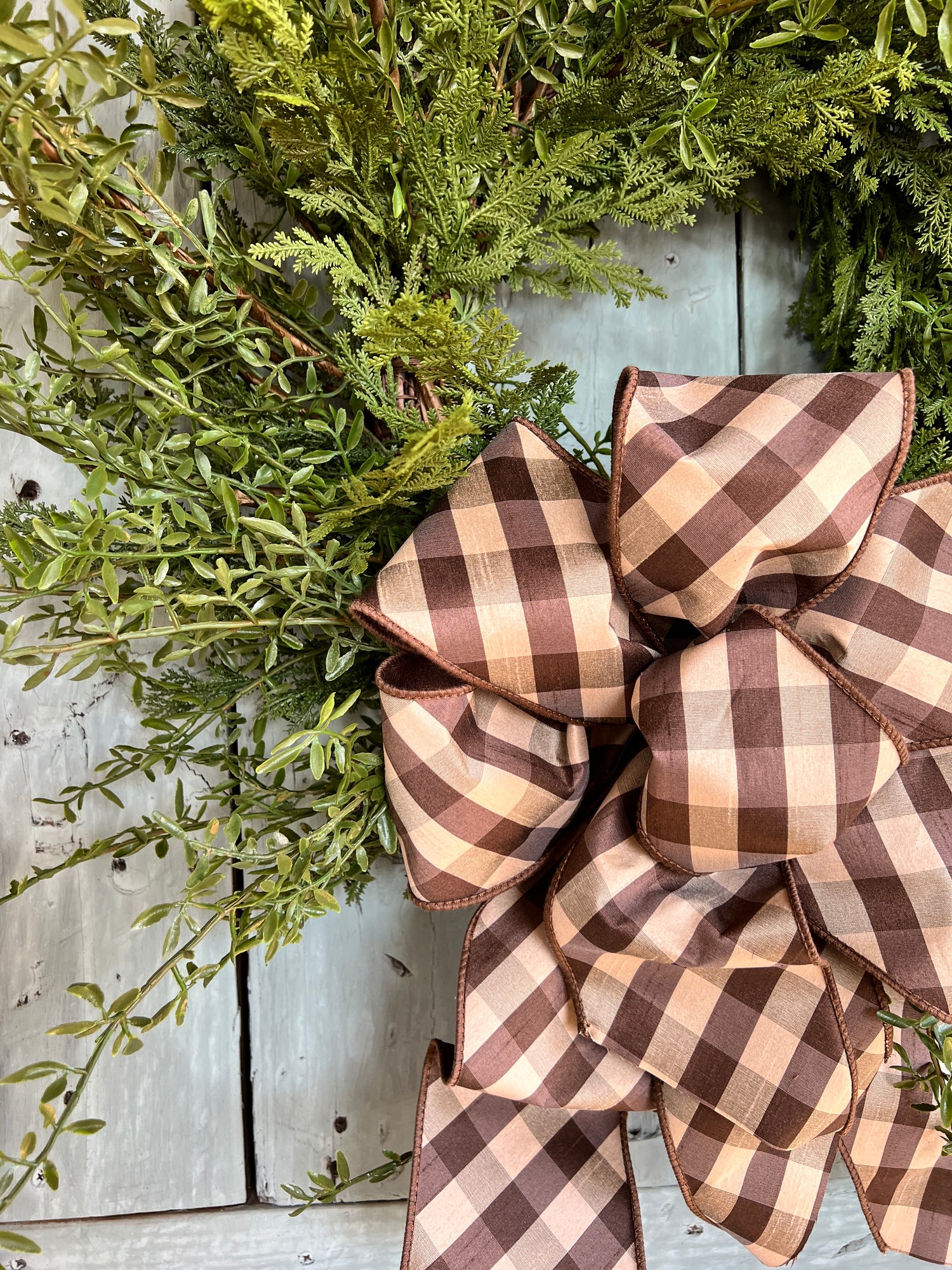 Brown and cream check dupioni ribbon bow