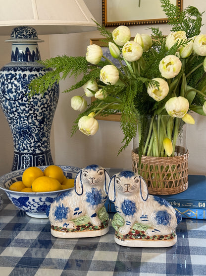 Staffordshire bunny pair blue 6.5”