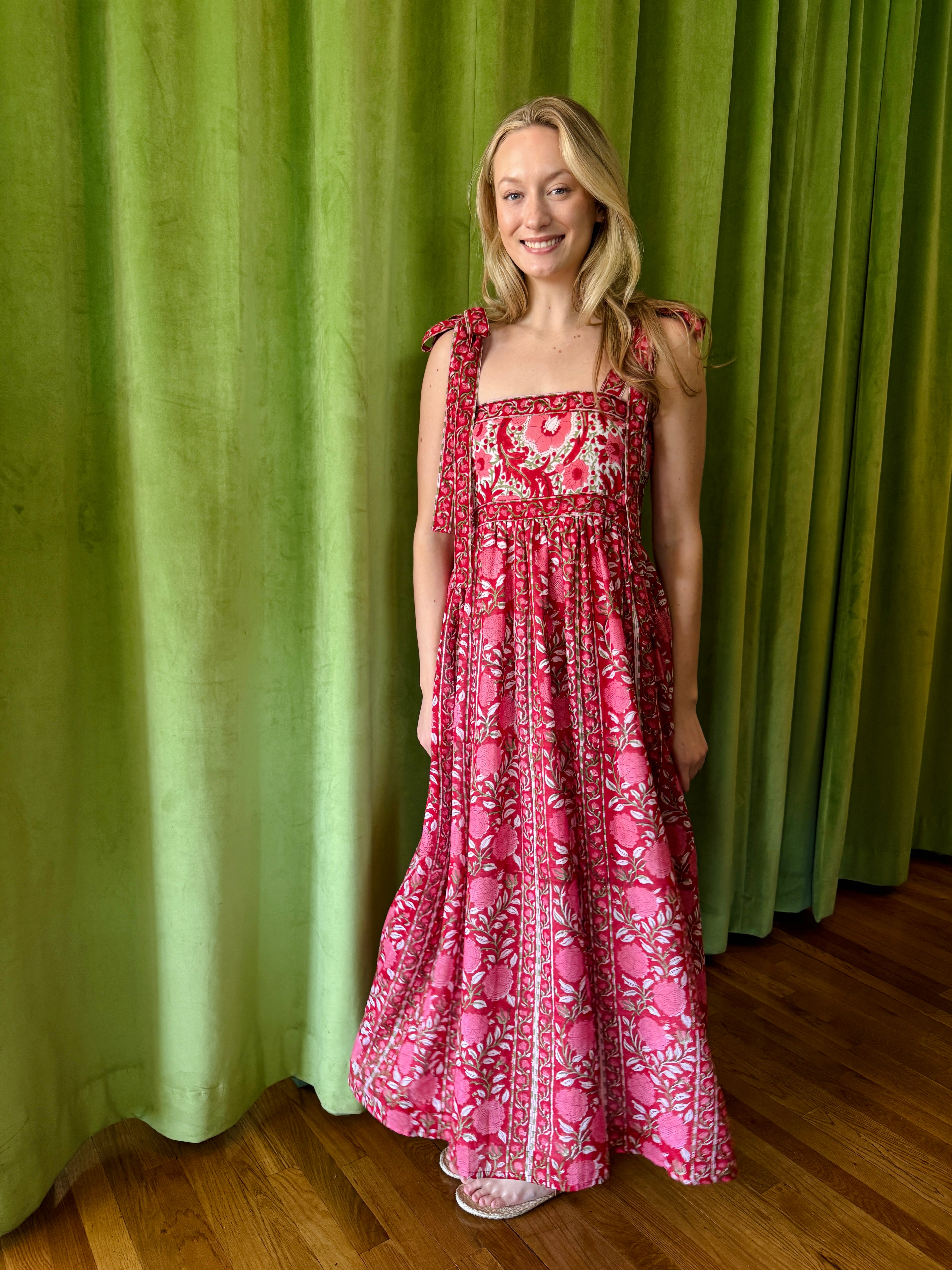 Lottie dress with tie shoulders in red and pink